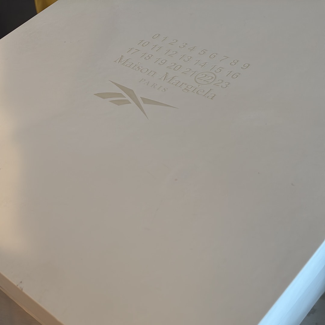 MAISON MARGIELA × REEBOK TABI INSTAPUMP FURY "TRICOLOUR"