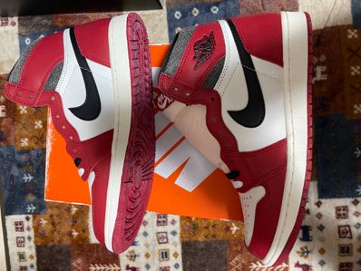 Nike Air Jordan 1 High OG "Lost & Found/Chicago"