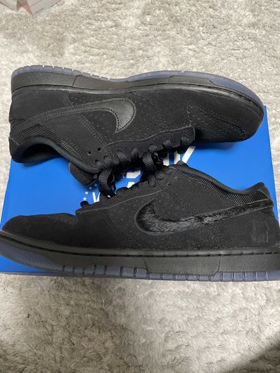 UNDEFEATED × Nike Dunk Low SP "5 ON IT"