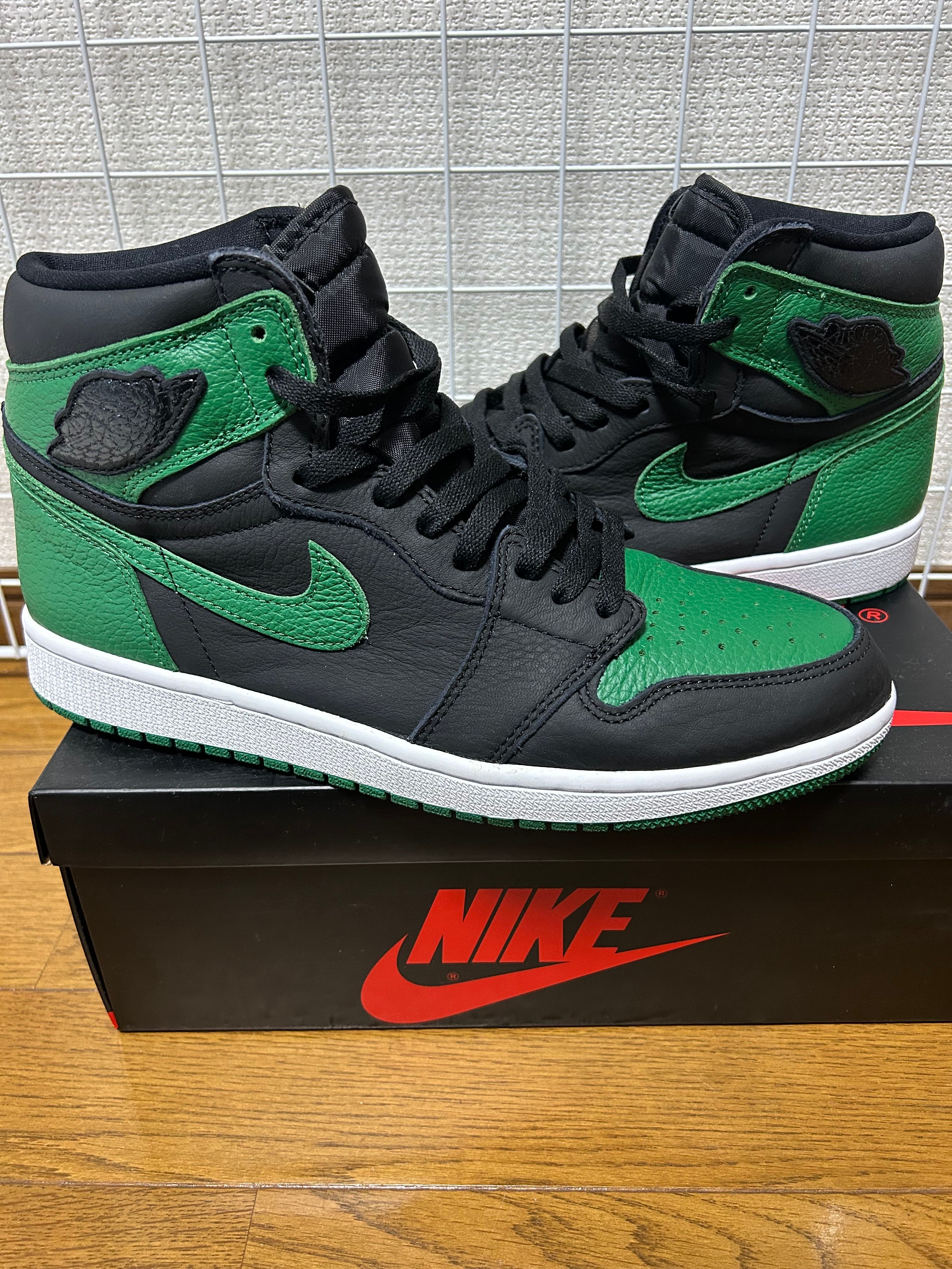 Nike Air Jordan 1 Retro High OG "Black/Pine Green" (2020)      