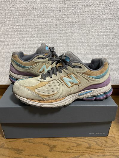 New Balance 2002R "Beige/Purple"