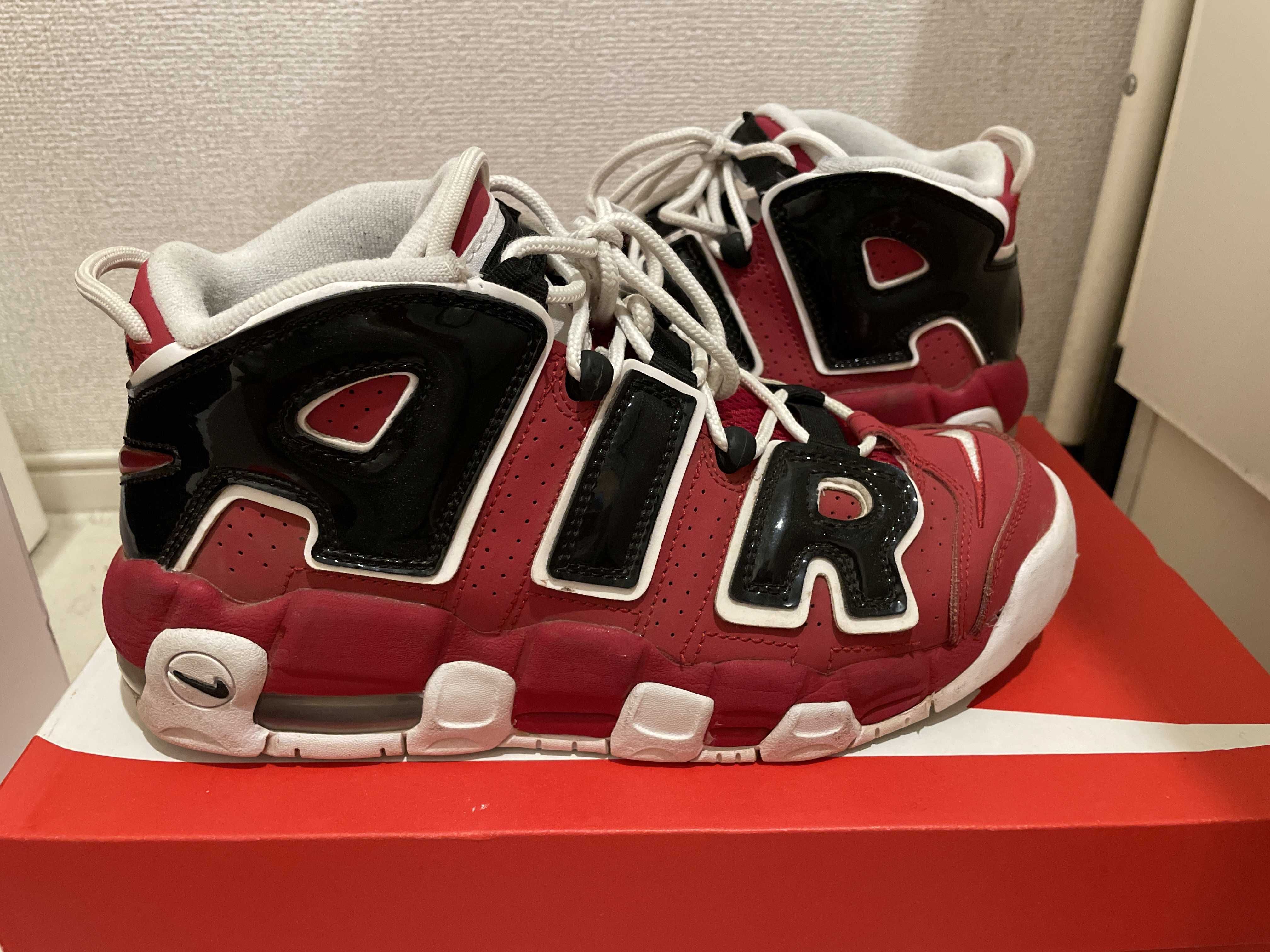 NIKE GS AIR MORE UPTEMPO ’96 "BLACK AND VARSITY RED"(2021)
