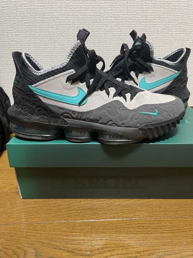 atmos × Nike LeBron 16 "Clear Jade"