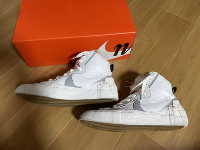 sacai × NIKE BLAZER MID "WHITE/WOLF GREY"