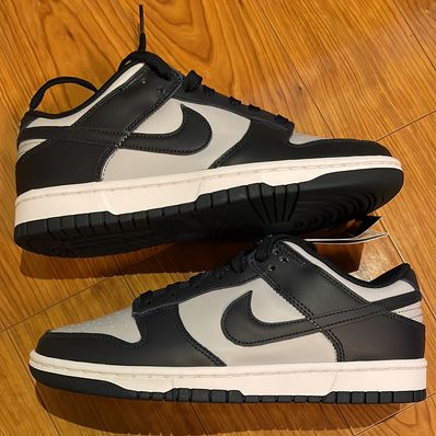Nike Dunk Low "Championship Grey"