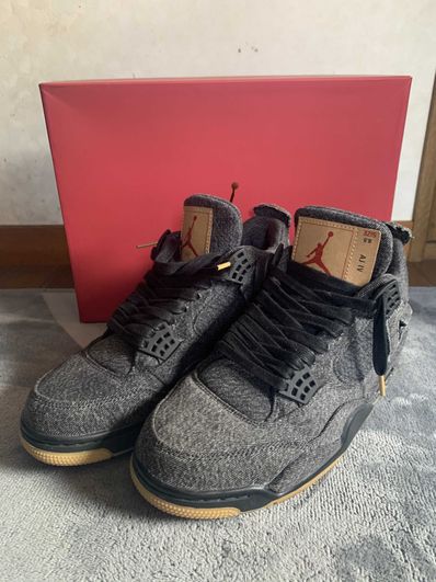 Nike × Levi's Air Jordan 4 "Black Denim" (Tag: LEVIS®)