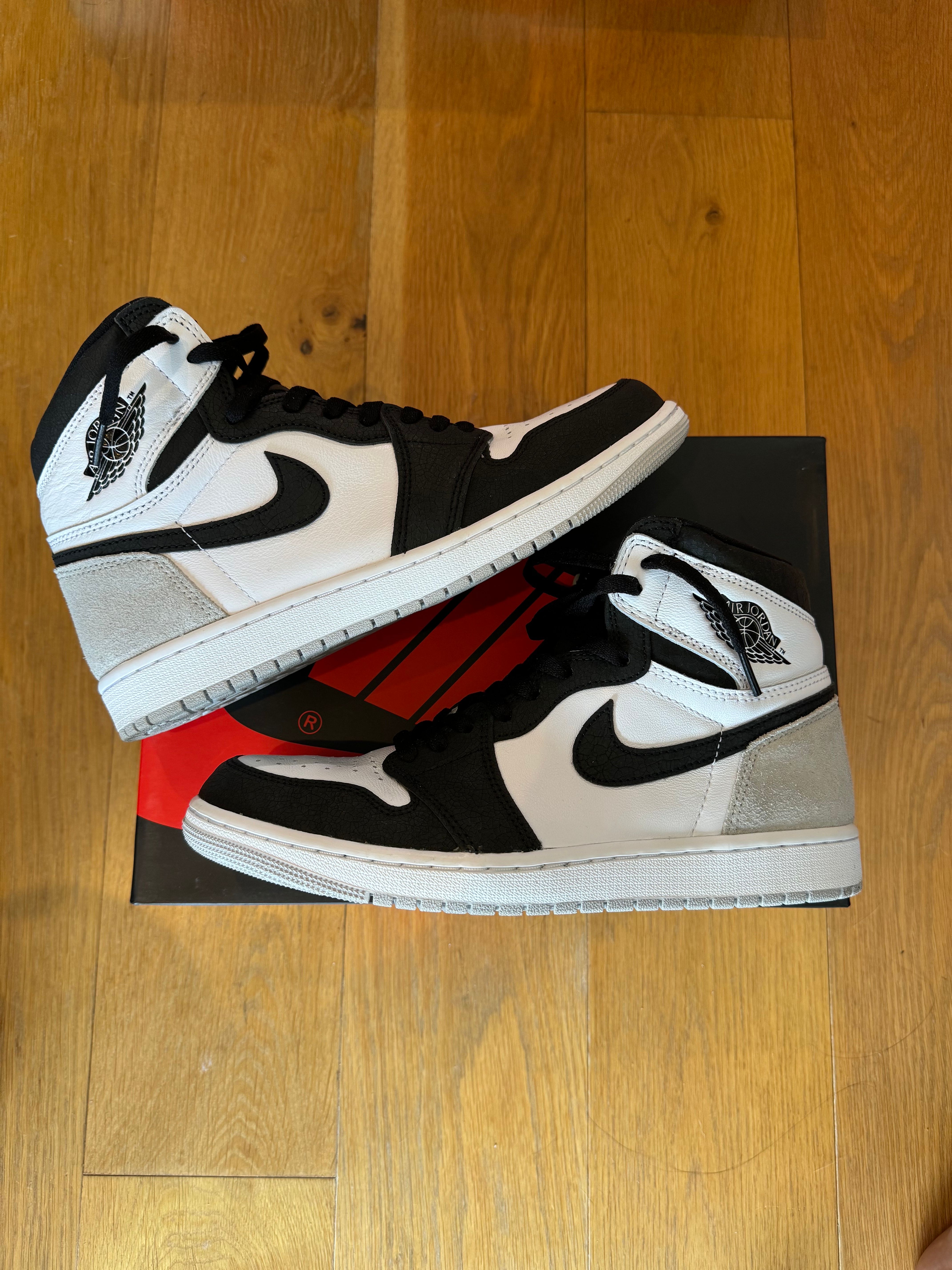 Nike Air Jordan 1 High OG "Bleached Coral"