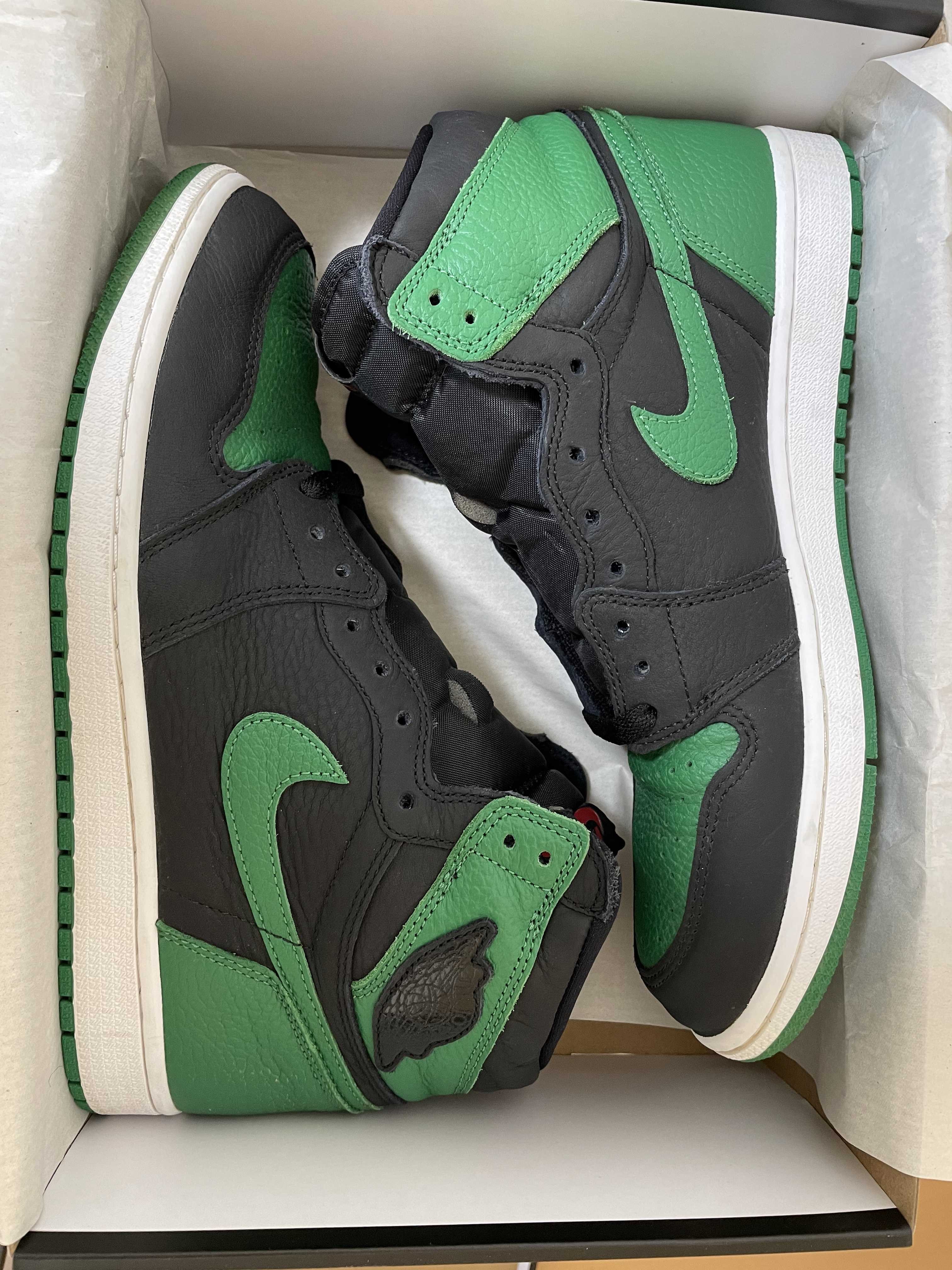 Nike Air Jordan 1 Retro High OG "Black/Pine Green" (2020)      