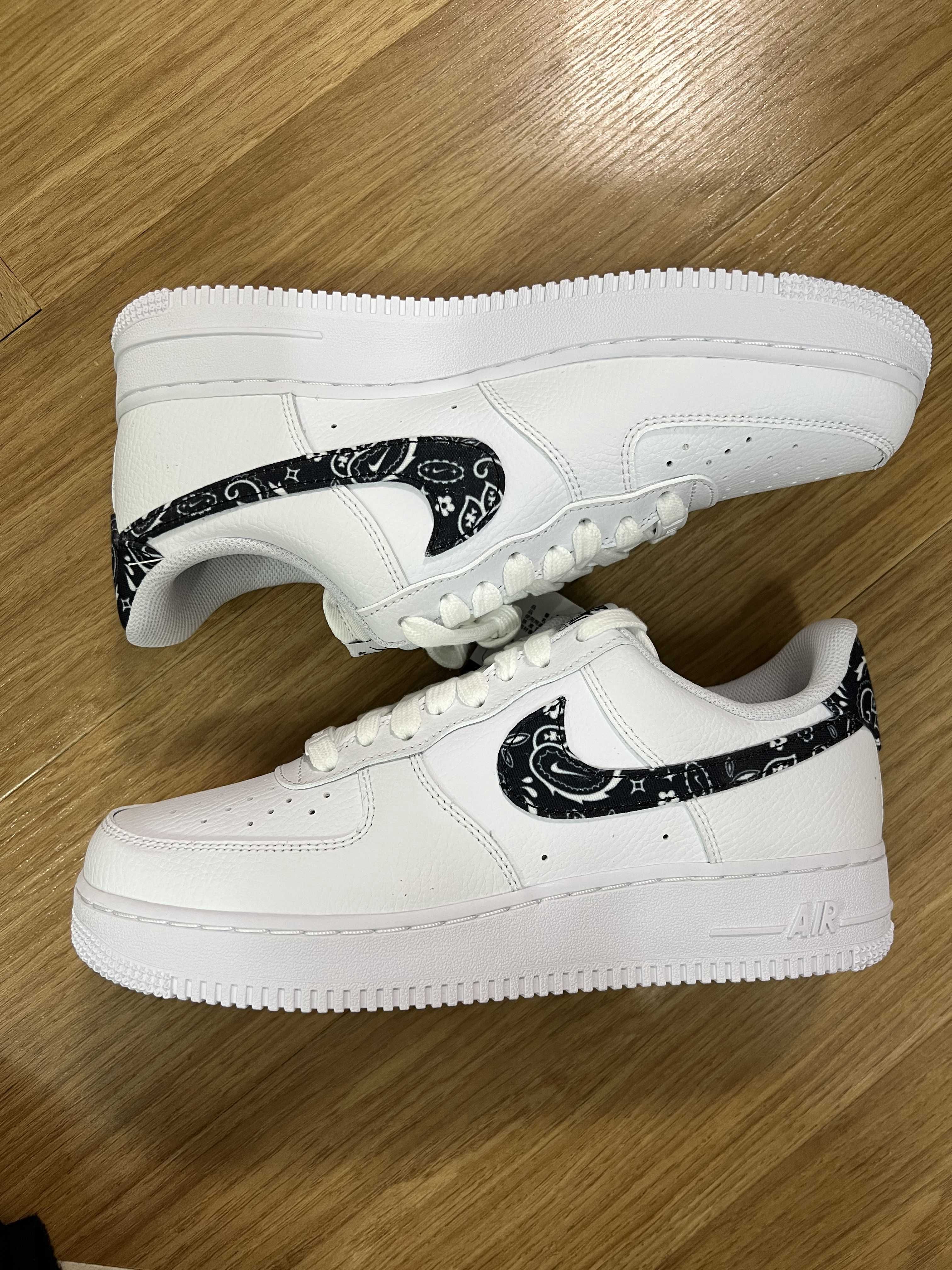 Nike Women's Air Force 1 Low '07 Essential "Black Paisley"