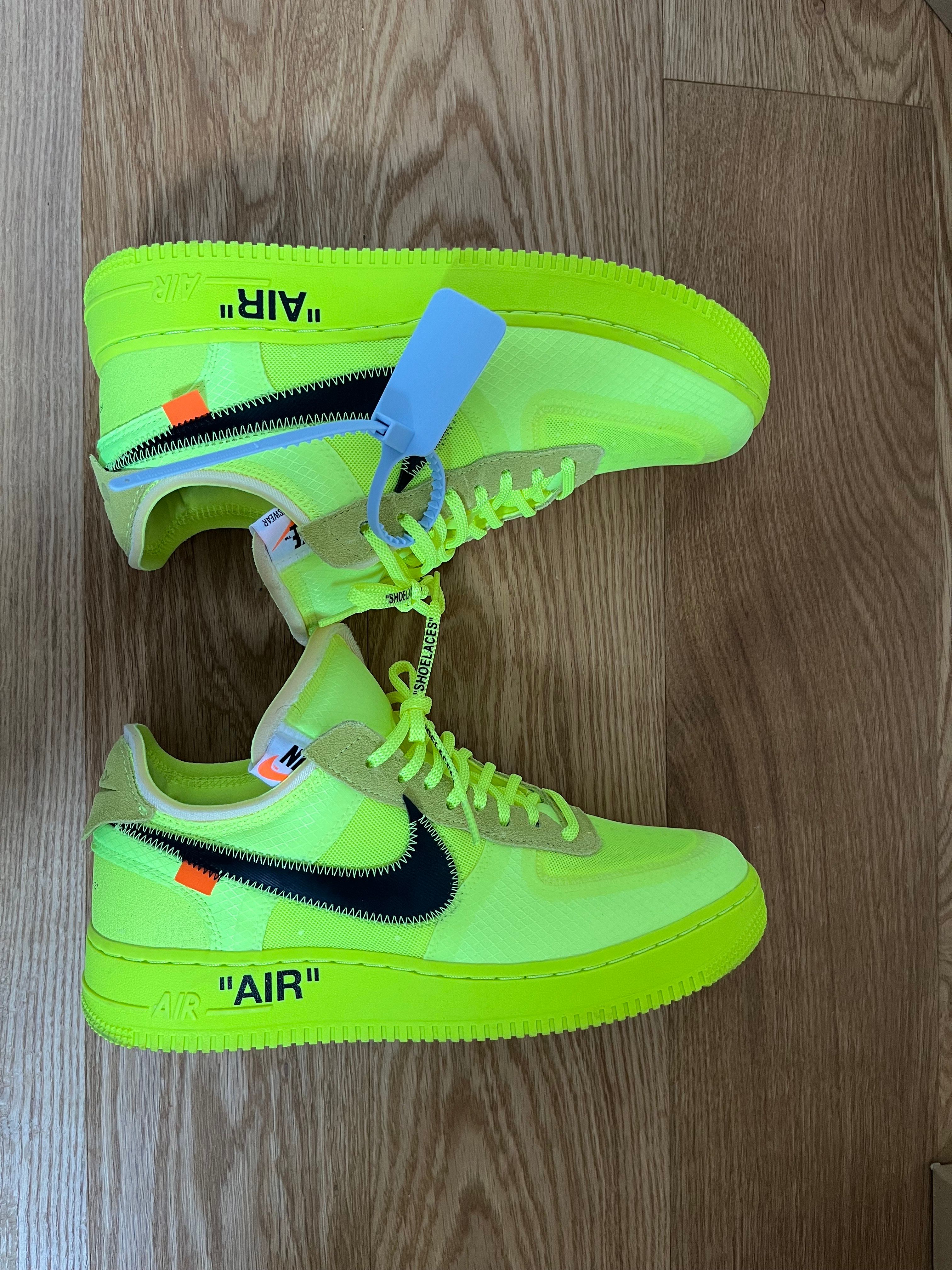 Off-White × Nike Air Force 1 Low "Volt"