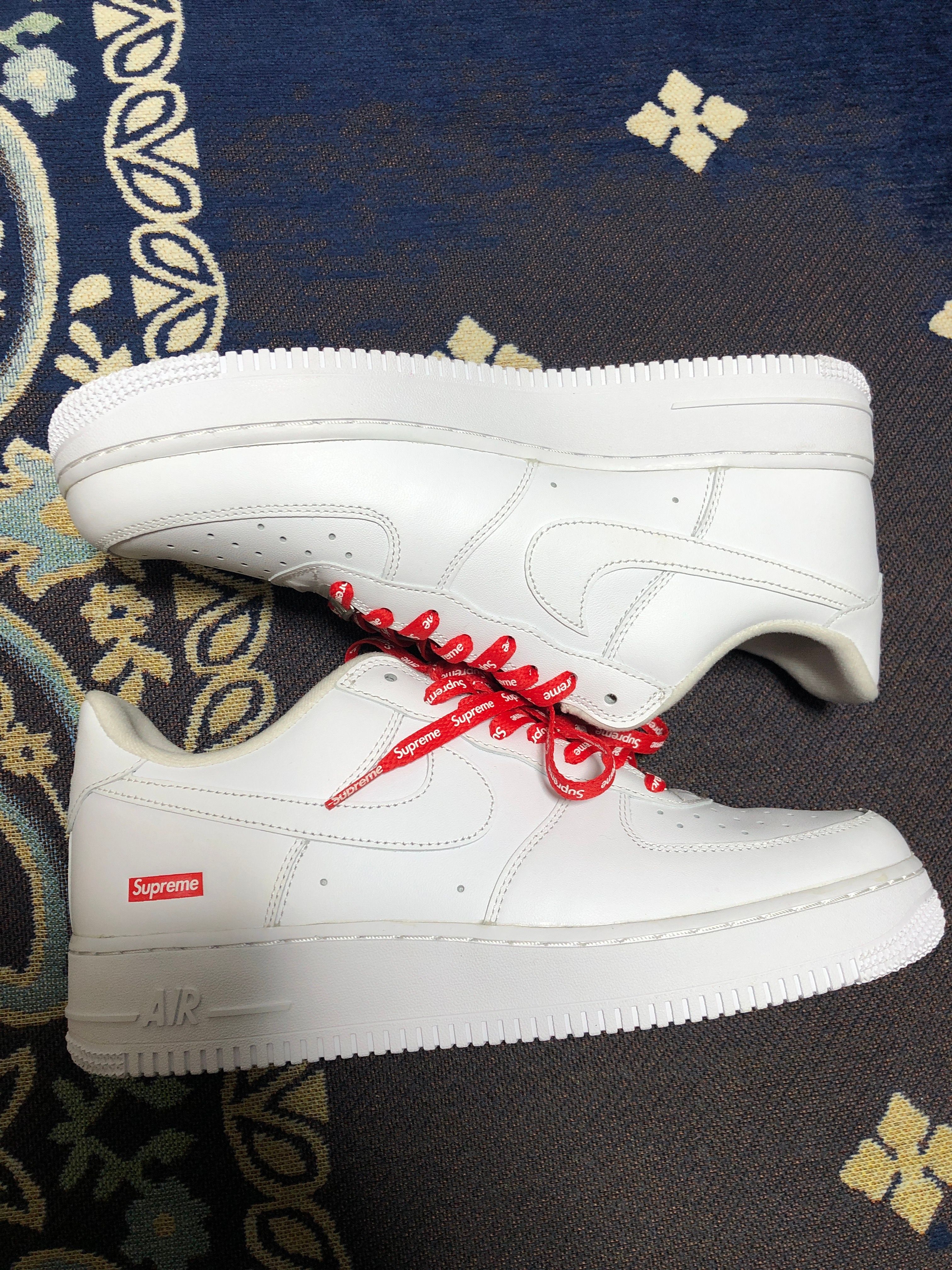 Supreme × Nike Air Force 1 Low "White"