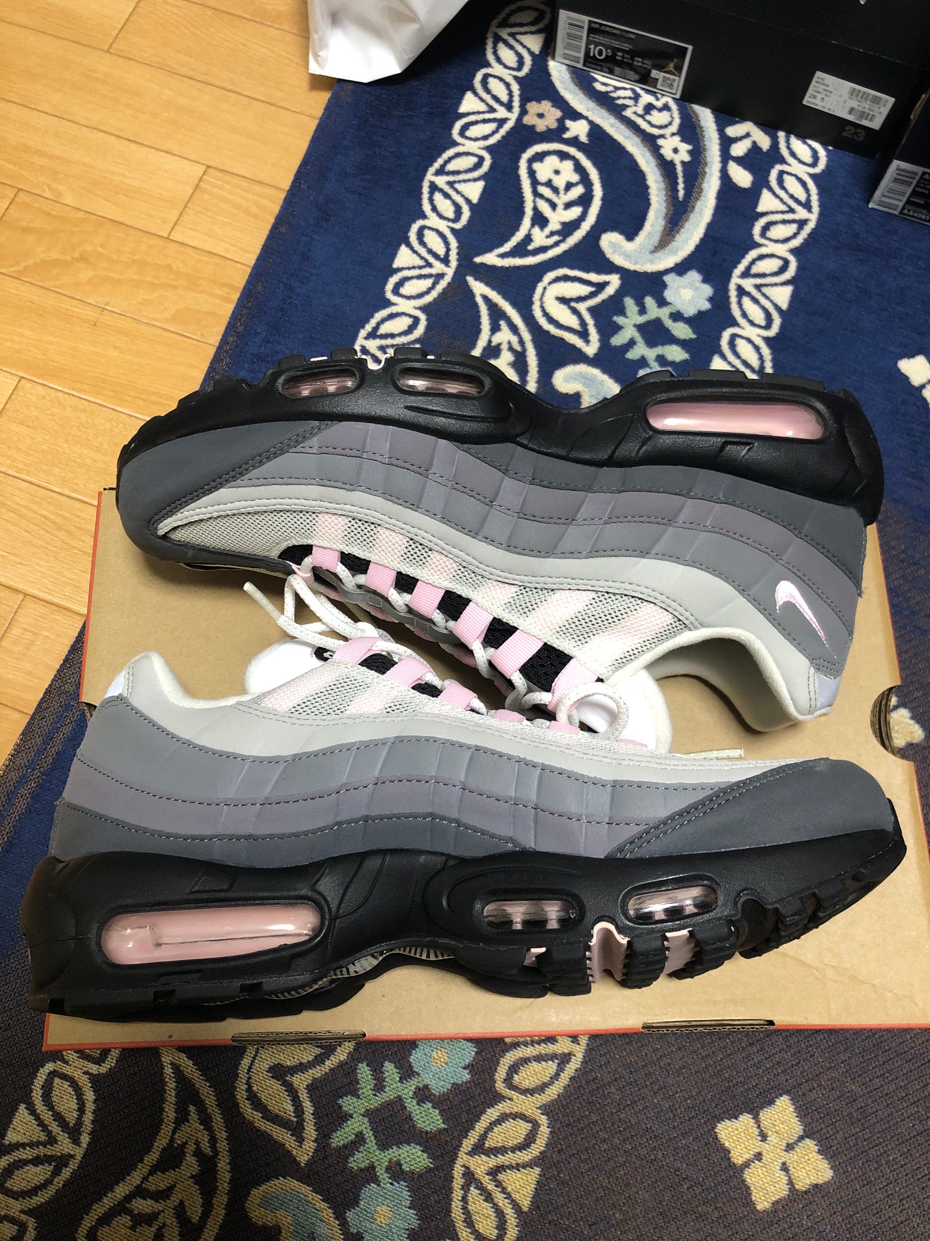 Nike Air Max 95 "Gunsmoke/Pink Foam"