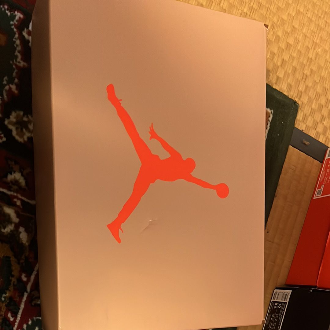 Travis Scott × Nike Air Jordan 6 "British Khaki"