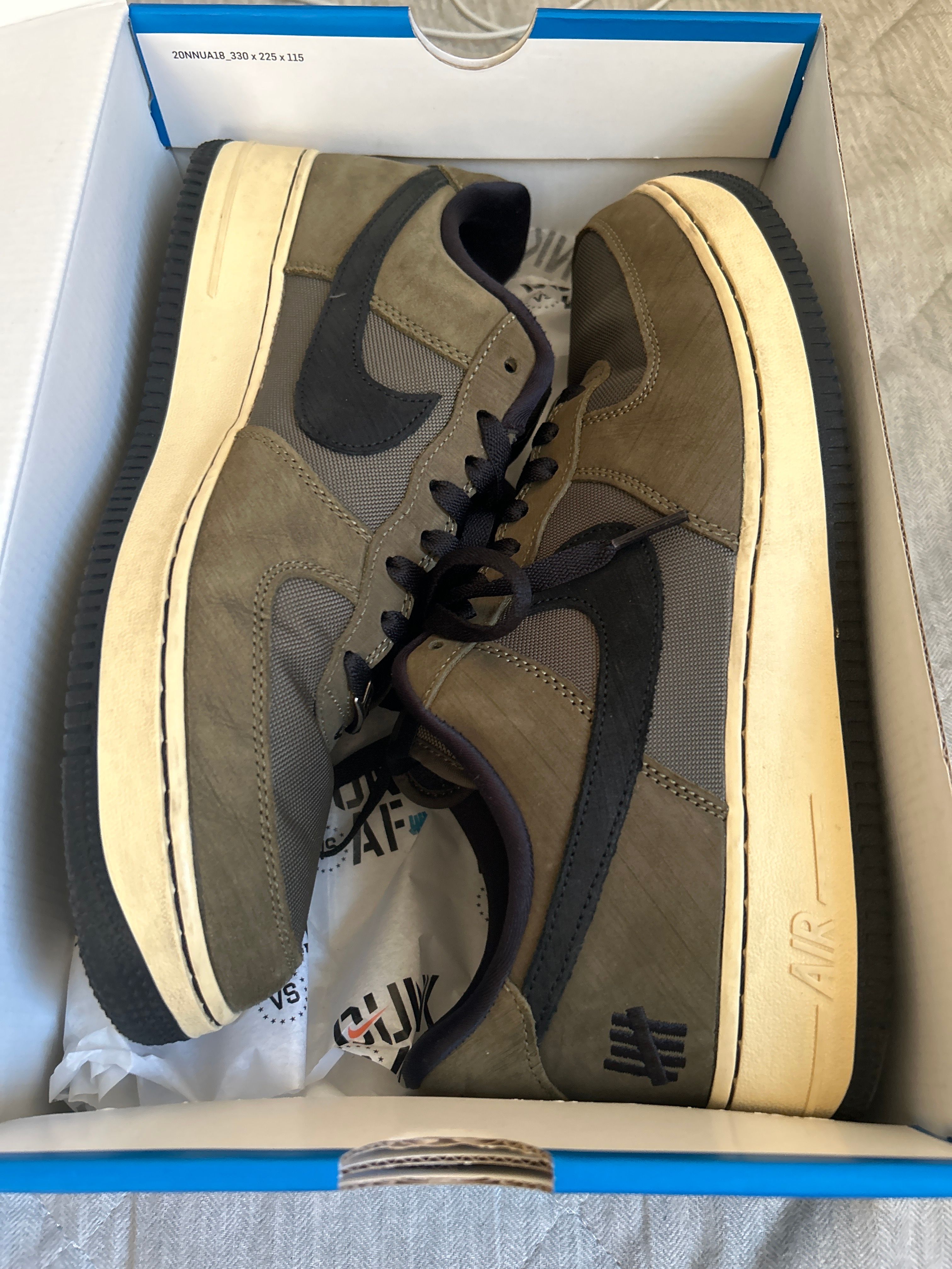 UNDEFEATED × Nike Air Force 1 Low "Olive"