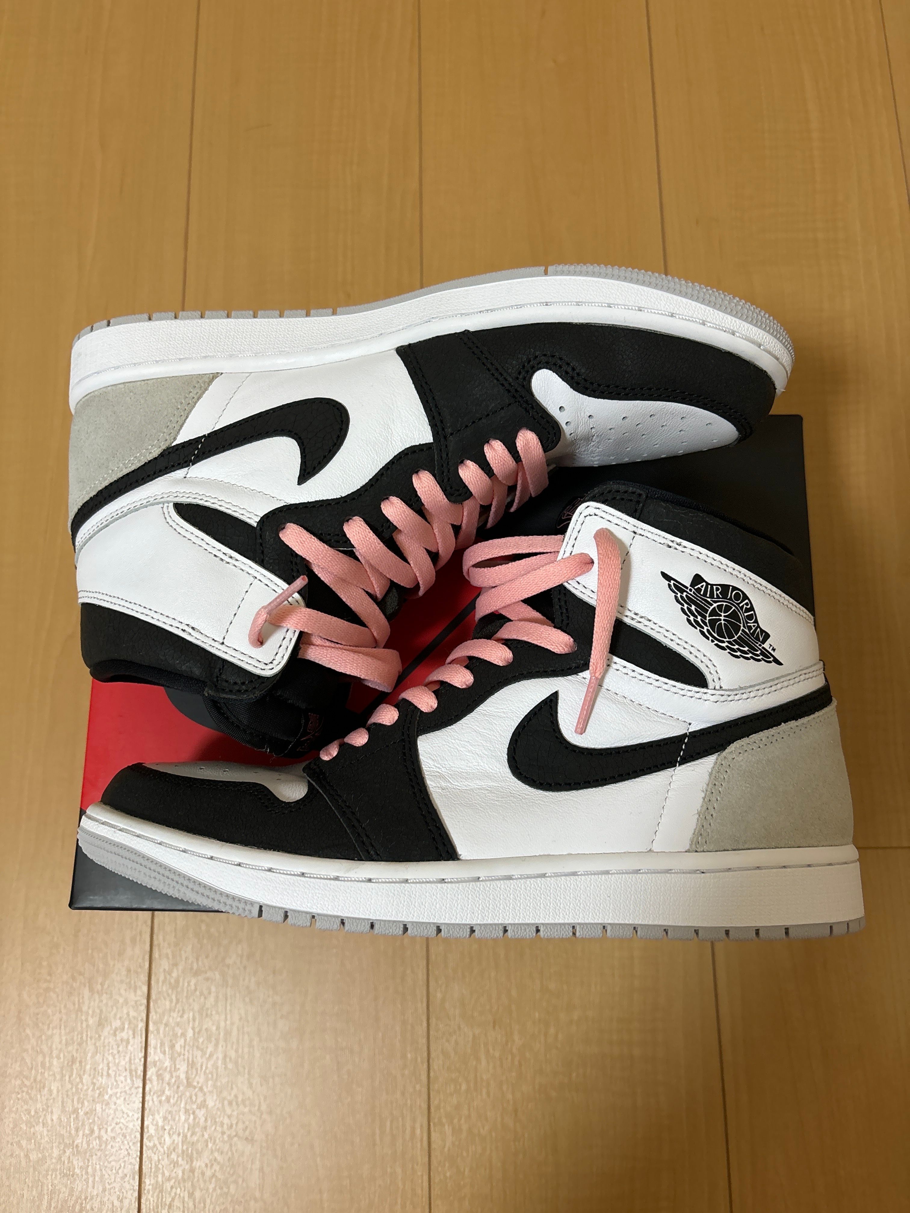 Nike Air Jordan 1 High OG "Bleached Coral"