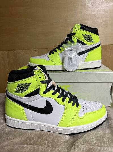 Nike Air Jordan 1 High OG "Volt/Visionaire"
