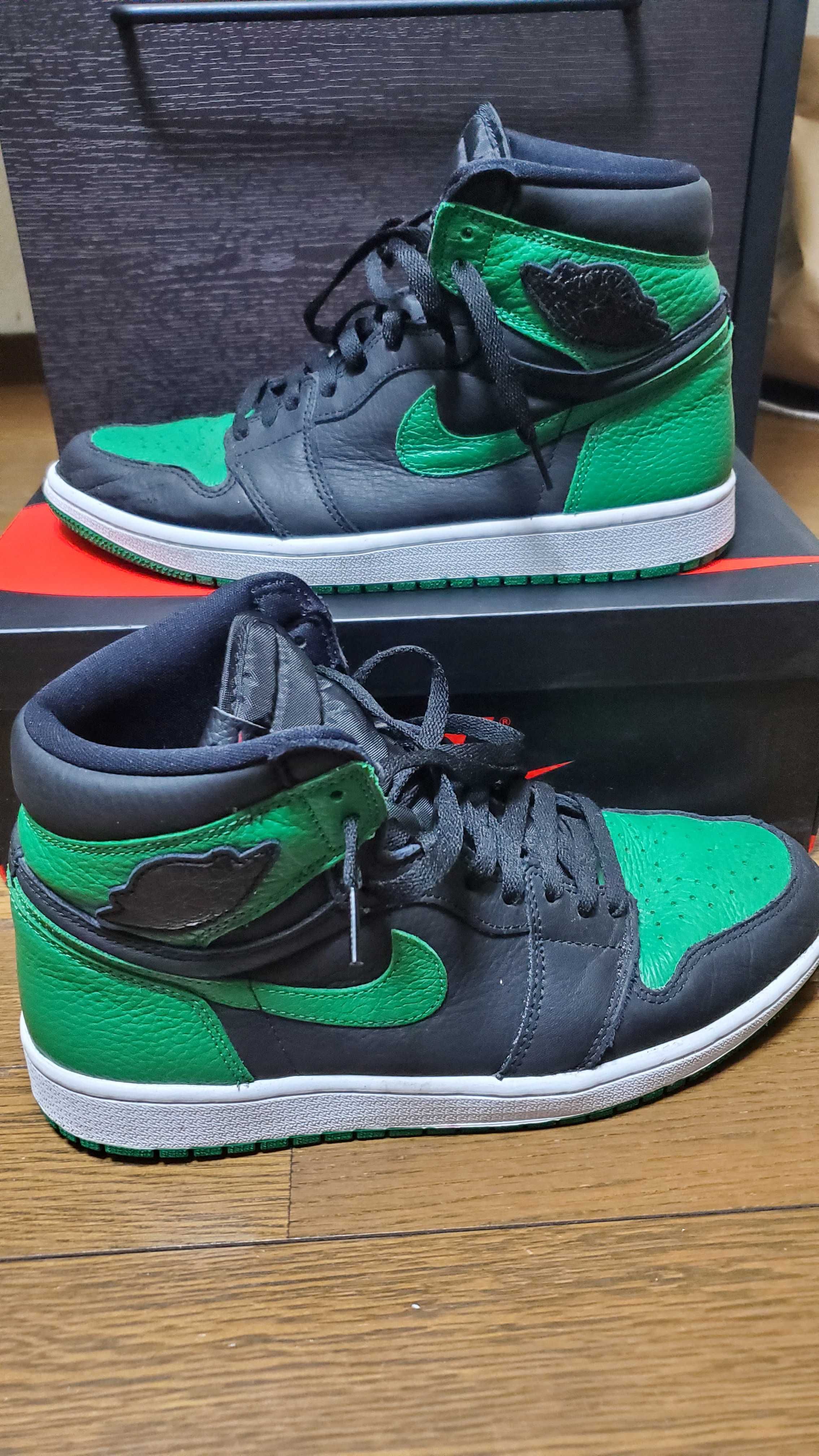 Nike Air Jordan 1 Retro High OG "Black/Pine Green" (2020)      