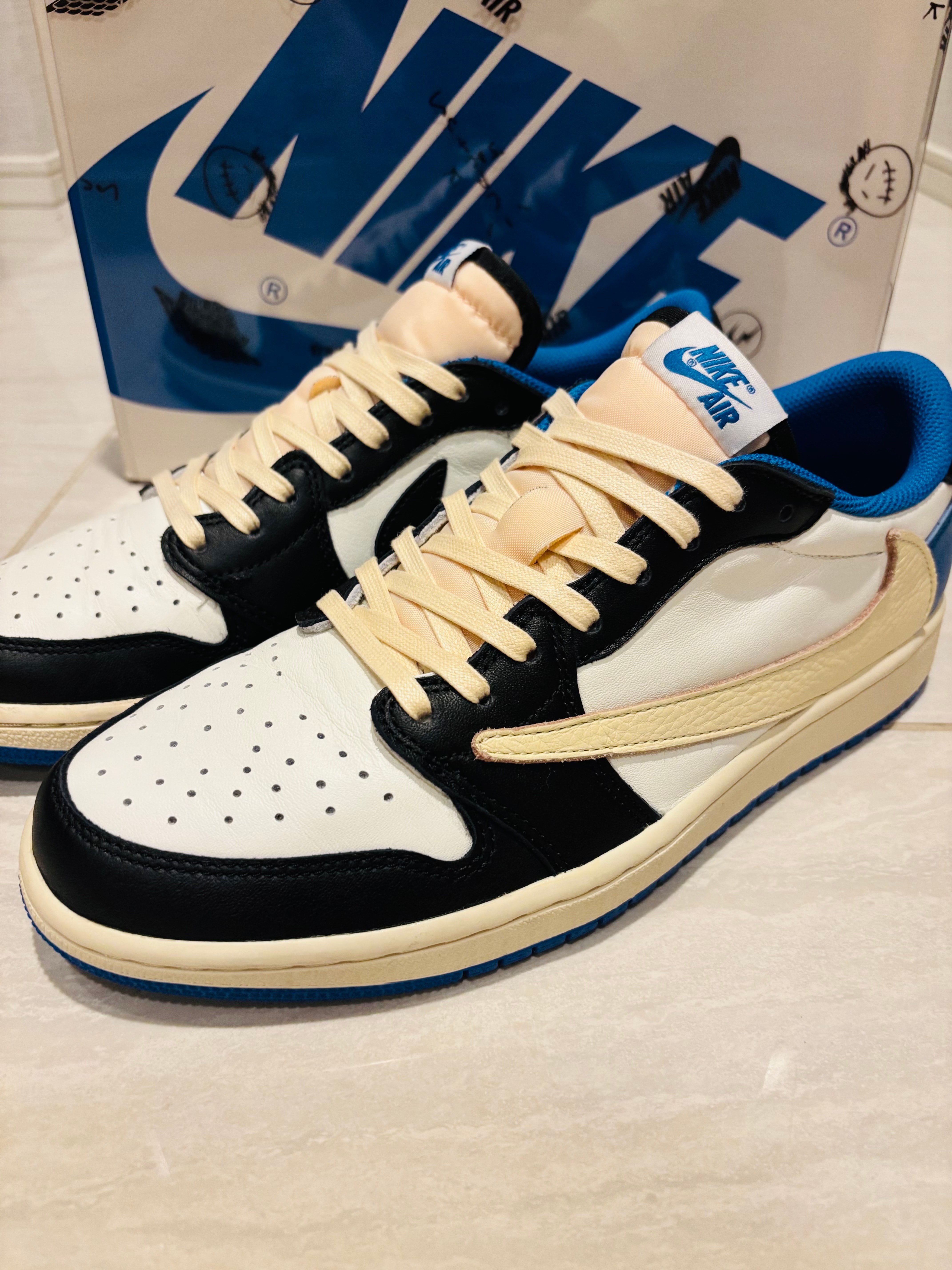 Travis Scott × fragment design × Nike Air Jordan 1 Low OG SP "Military Blue"