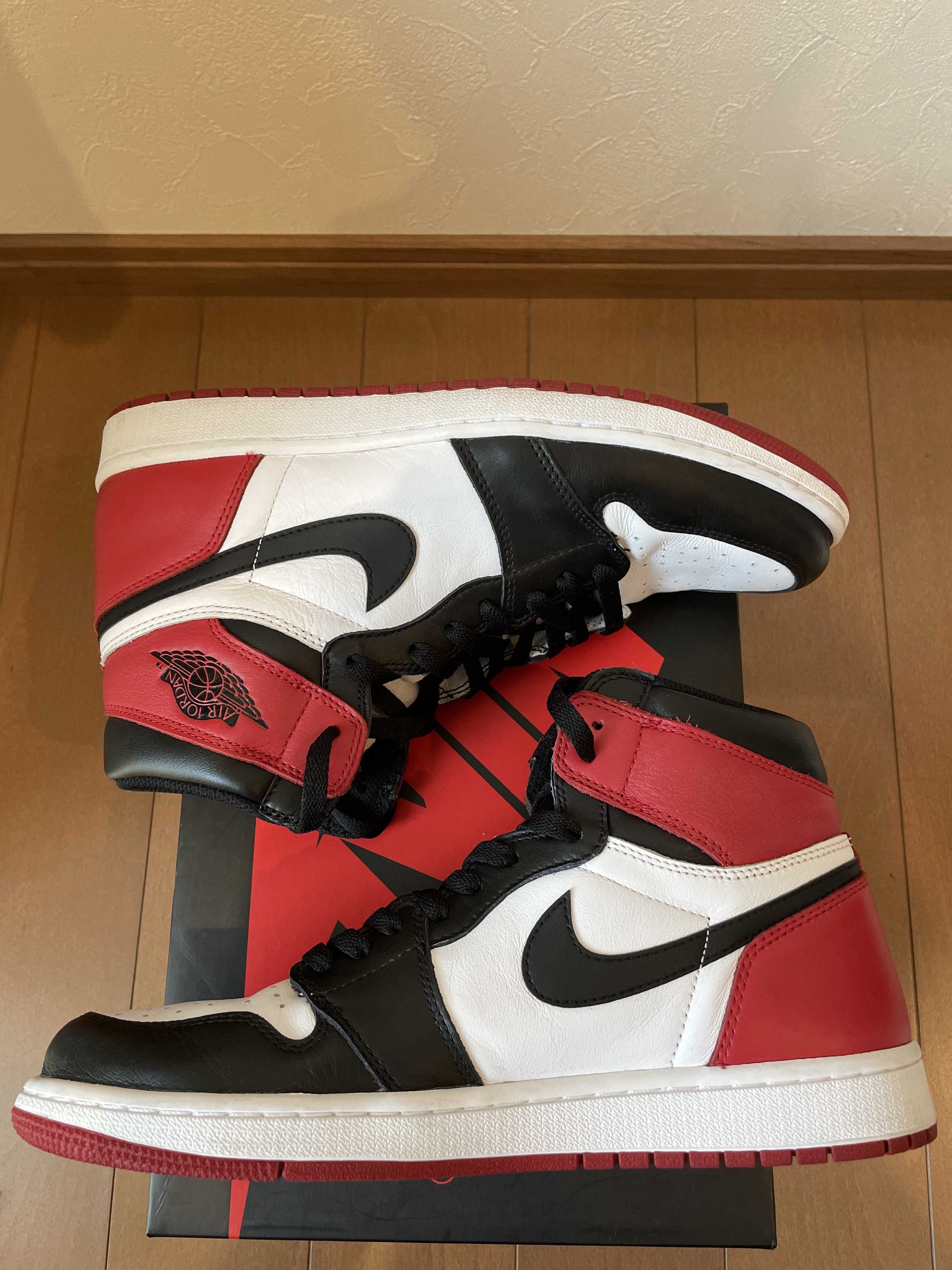 Nike Air Jordan 1 Retro High OG "Black Toe"(2016)