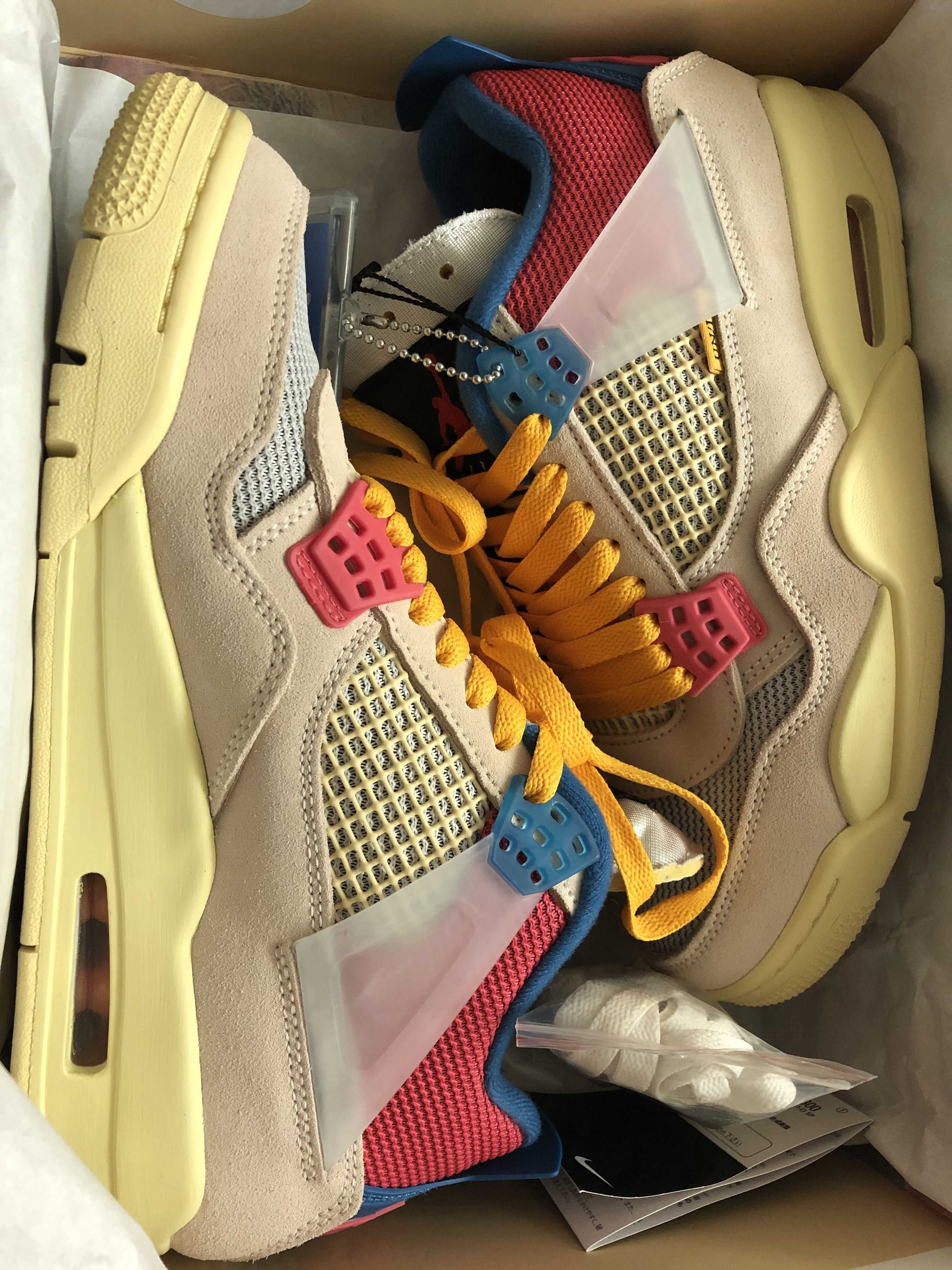 UNION × Nike Air Jordan 4 SP "Guava Ice/Light Fusion Red"