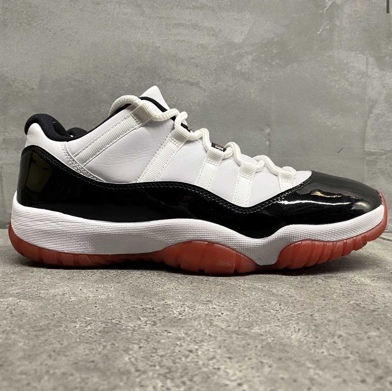 Nike Air Jordan 11 Low "Gym Red"