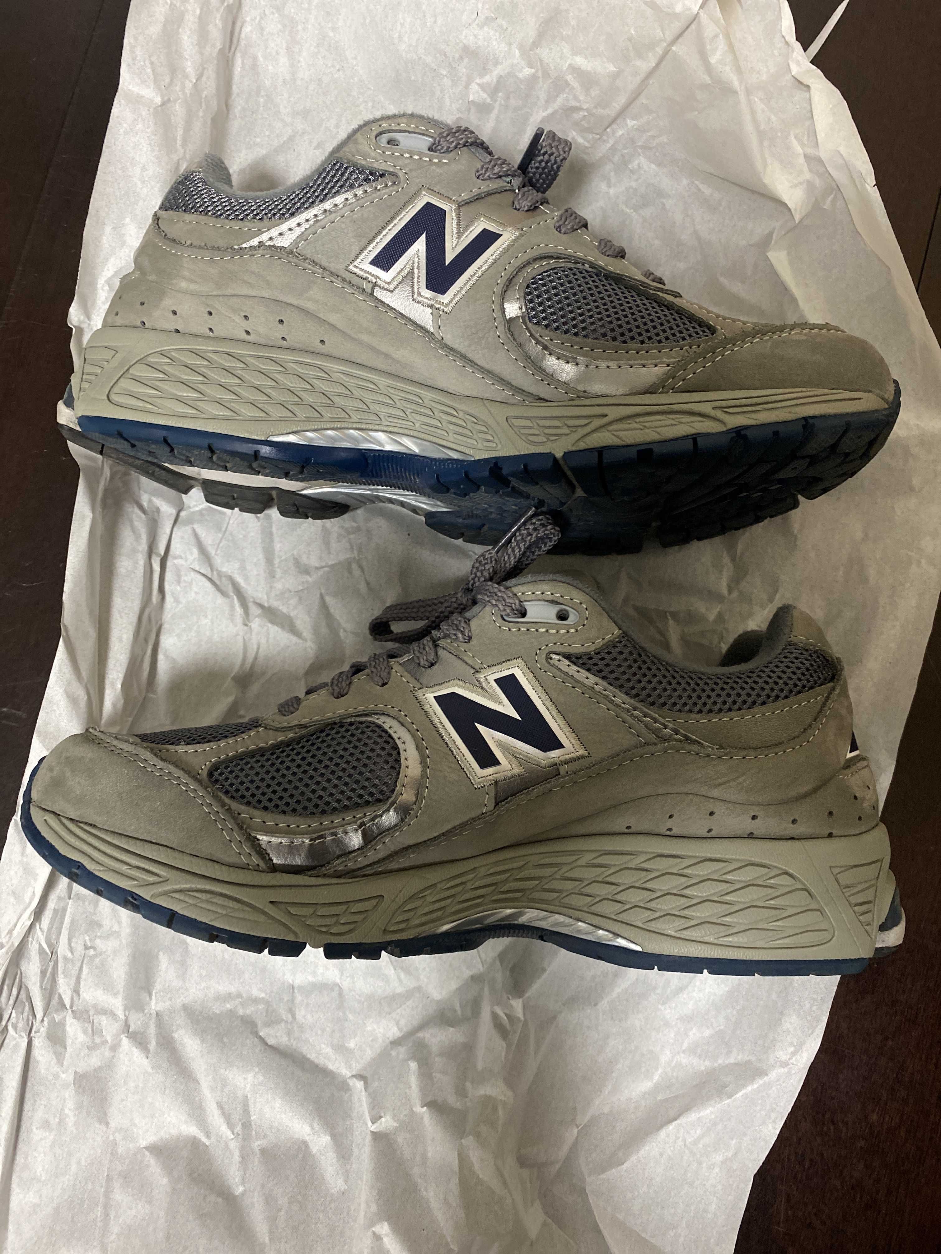 New Balance 2002R "Gray"