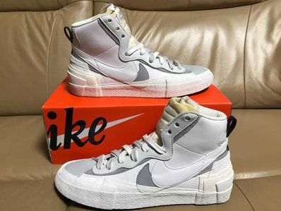 sacai × NIKE BLAZER MID "WHITE/WOLF GREY"