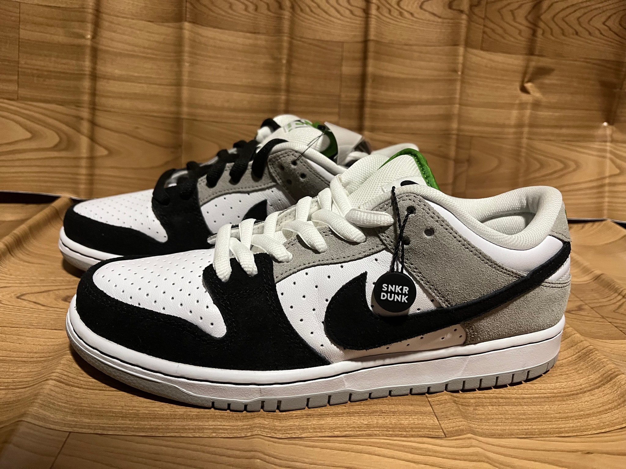 Nike SB Dunk Low "Chlorophyll"