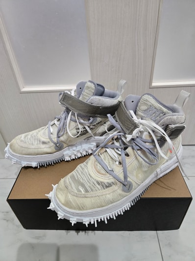 Off-White × Nike Air Force 1 Mid "White"