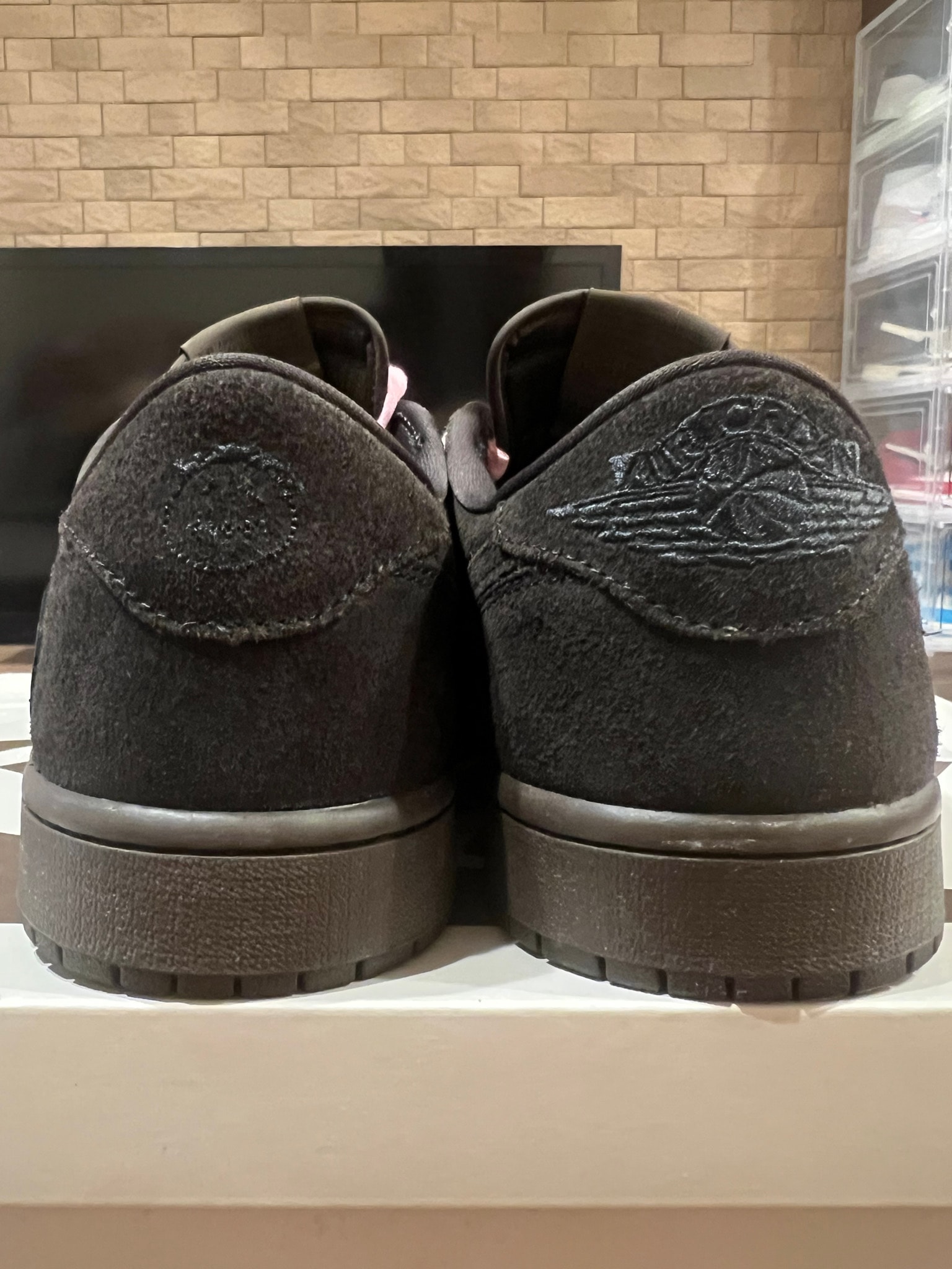 Travis Scott × Nike Air Jordan 1 Low OG SP "Velvet Brown and Dark Mocha"