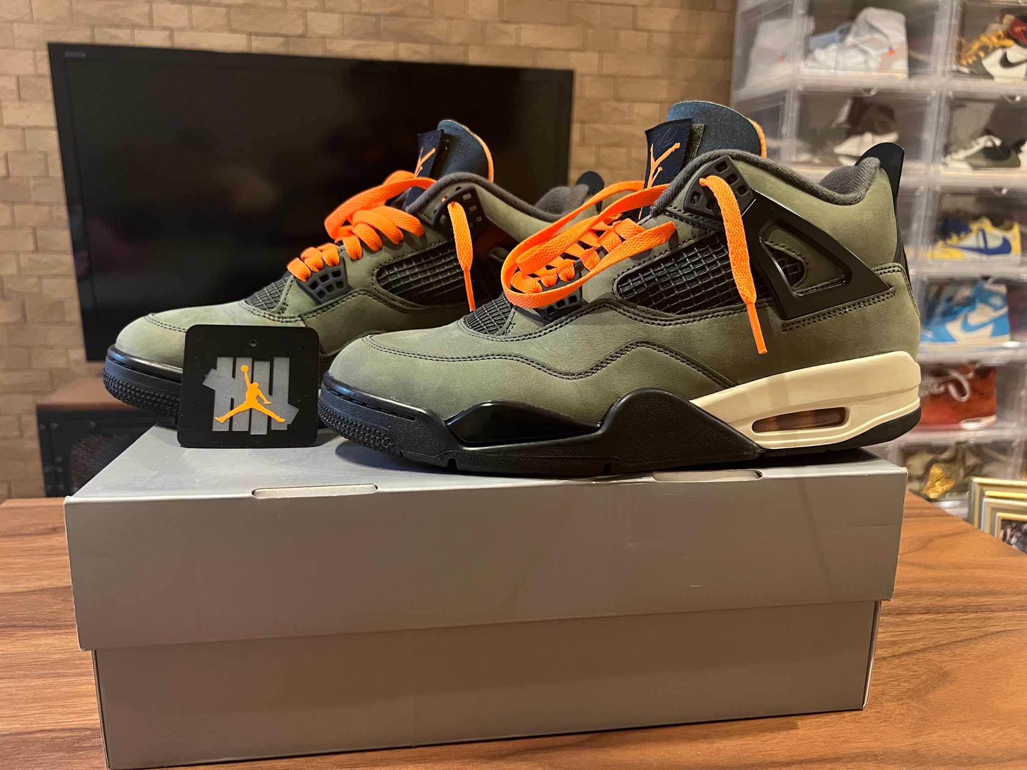 UNDEFEATED × Nike Air Jordan 4 Retro "Deep Green" (2025)