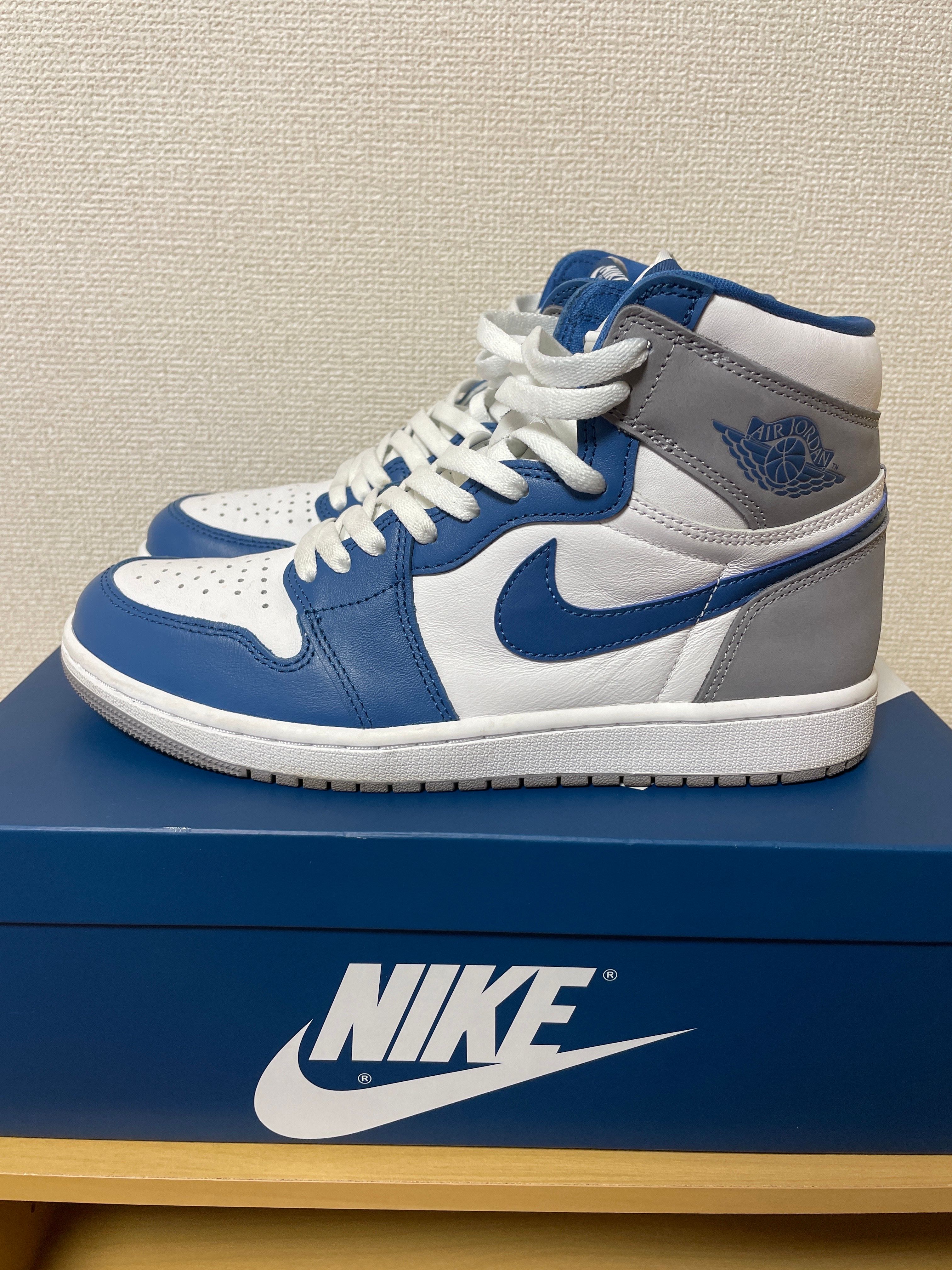 Nike Air Jordan 1 High OG "True Blue"