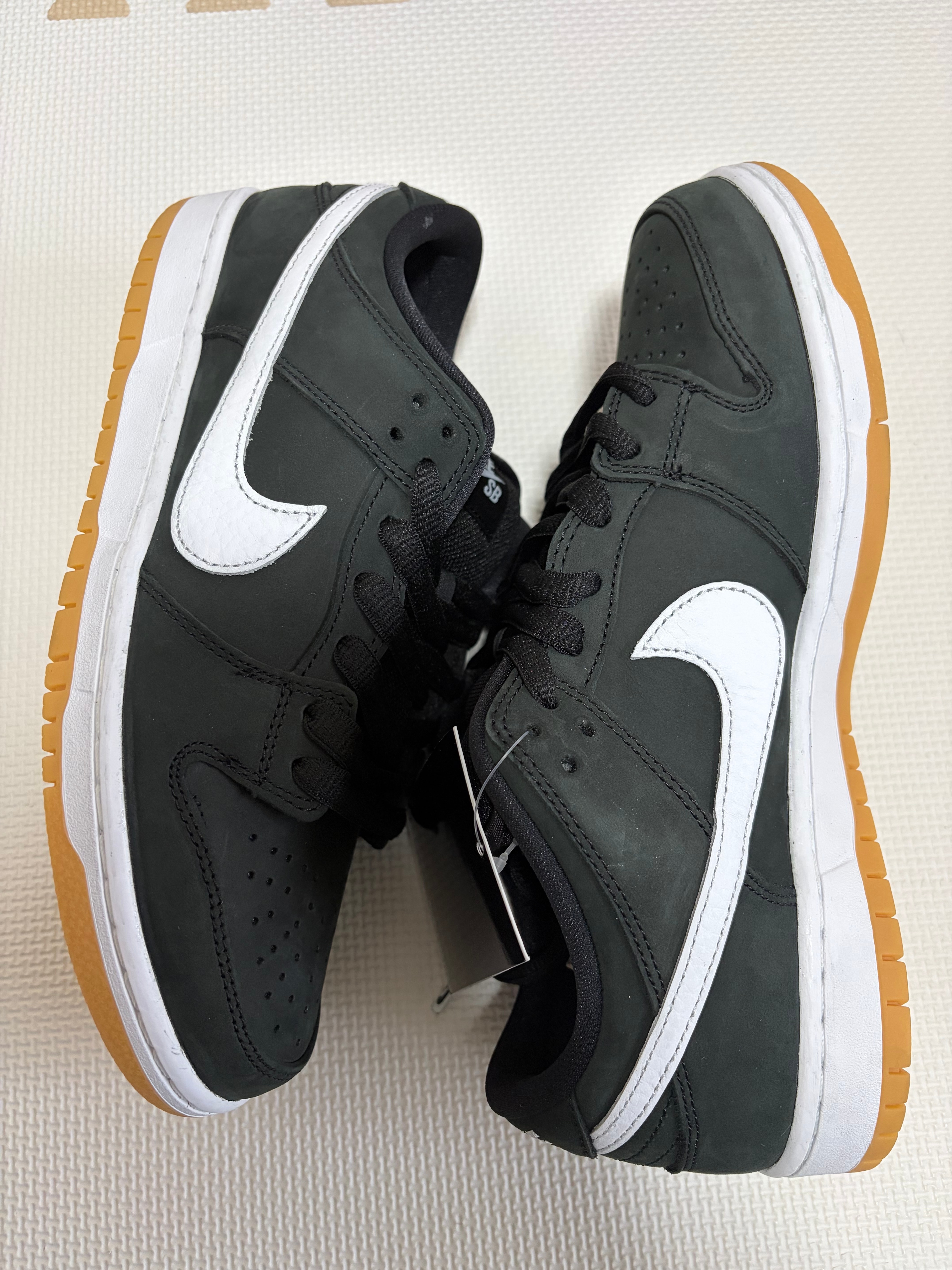 Nike SB Dunk Low Pro "Black/WhiteBlack-Gum Light Brown"