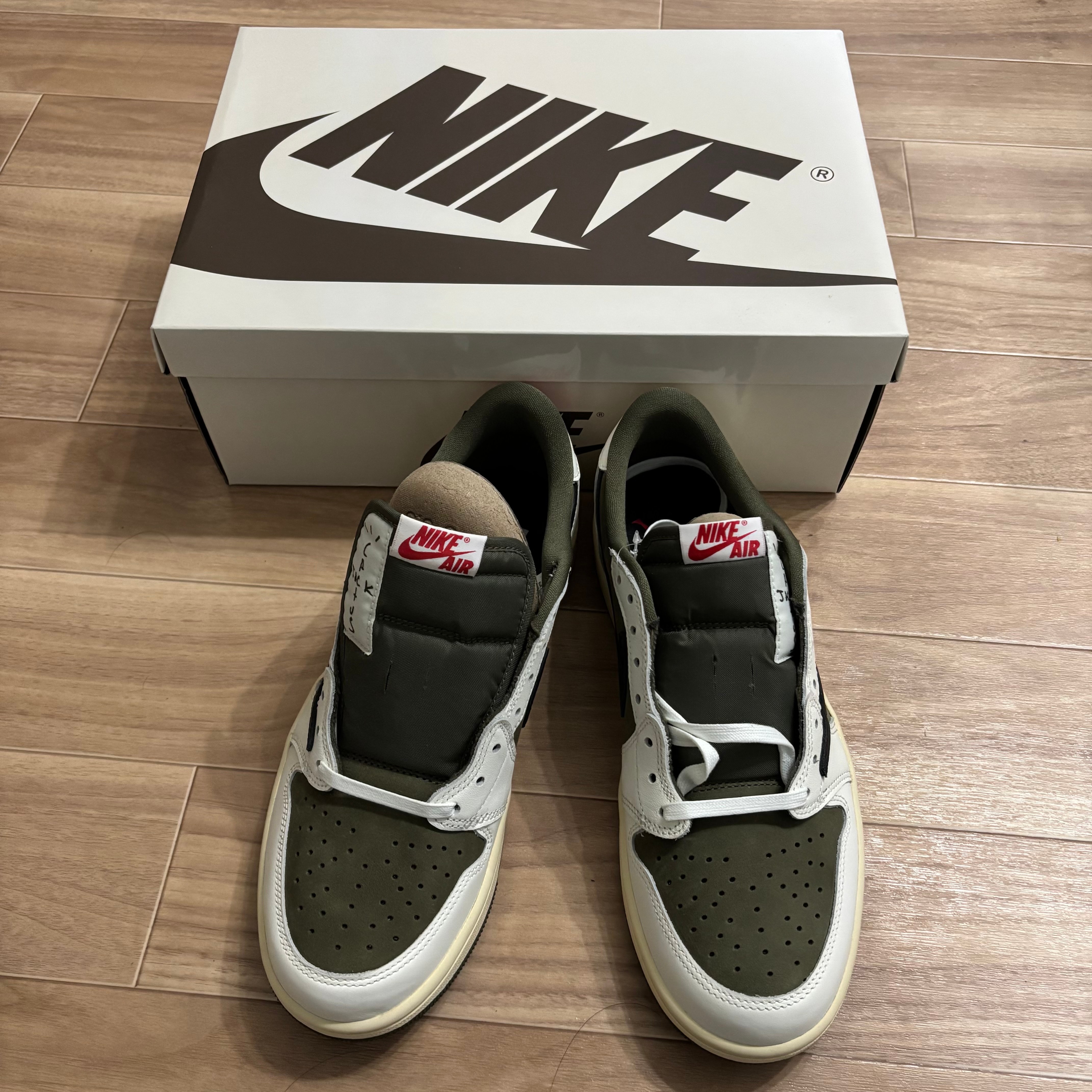 Travis Scott × Nike Air Jordan 1 Low OG SP "Reverse Olive"