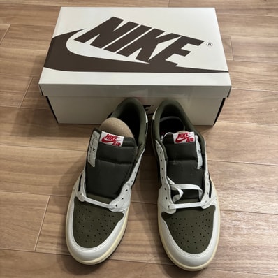 Travis Scott × Nike Air Jordan 1 Low OG SP "Reverse Olive"