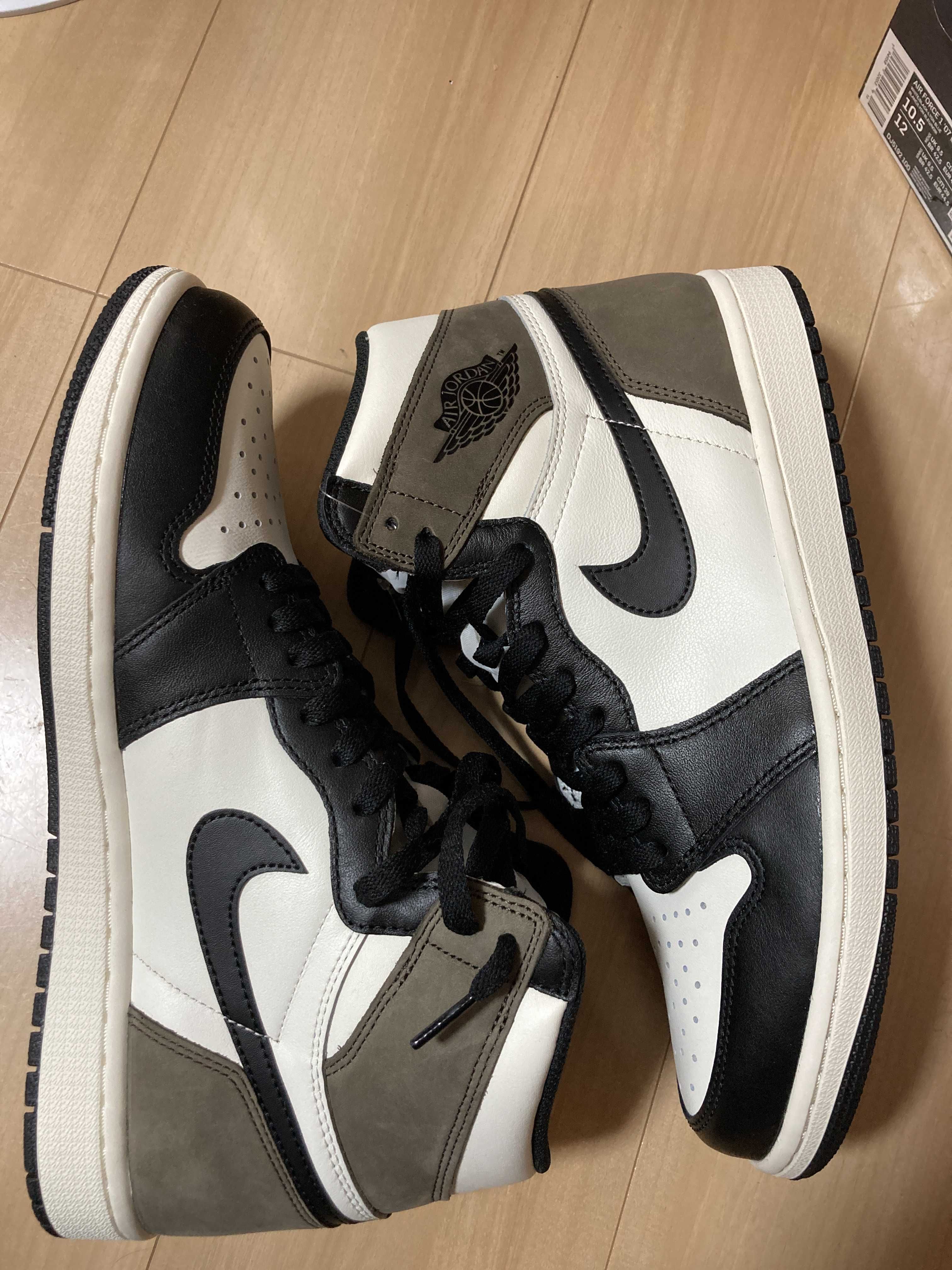 Nike Air Jordan 1 High OG "Sail/Dark Mocha/Black"