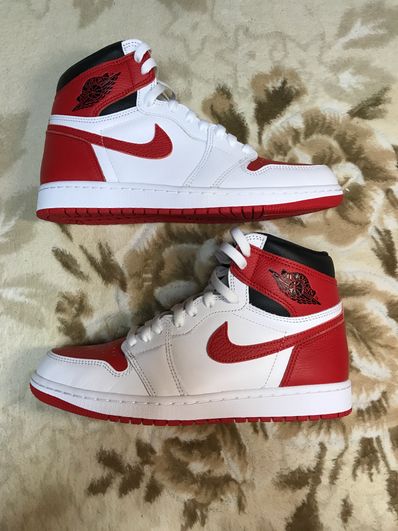Nike Air Jordan 1 High OG "Heritage"