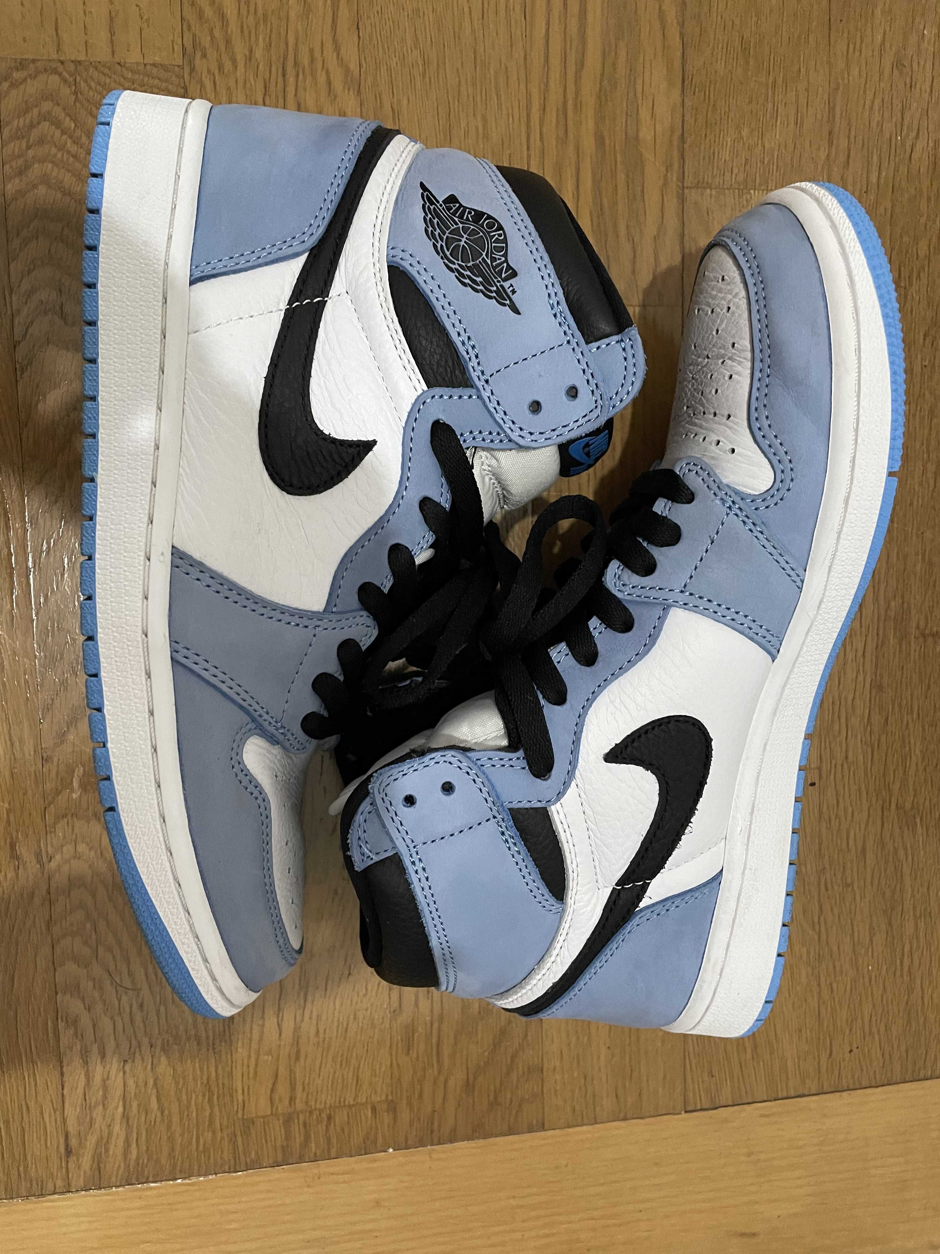 Nike Air Jordan 1 High OG "University Blue"