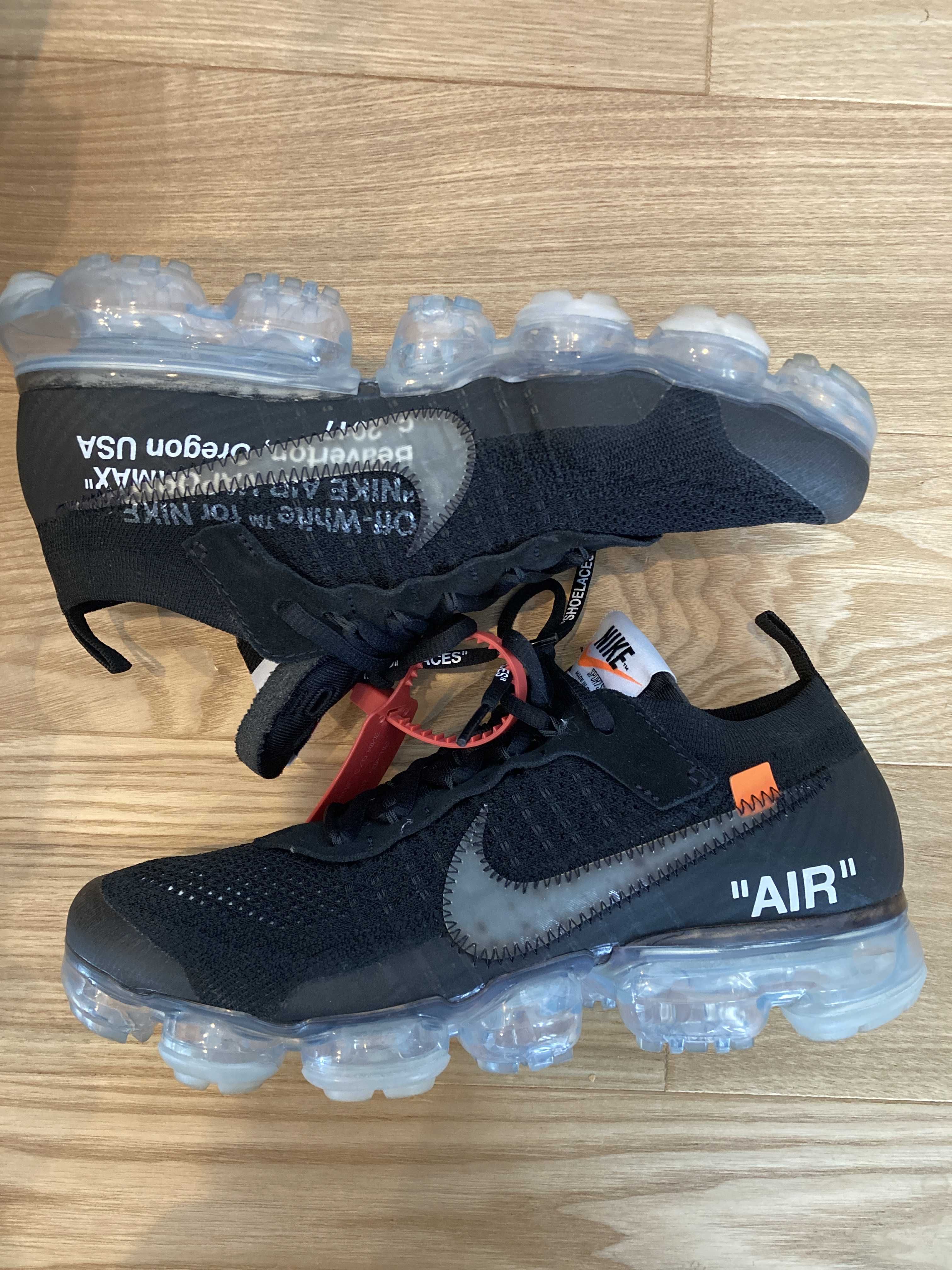 Off-White × Nike Air Vapormax "Black/Total Orange/Clear"