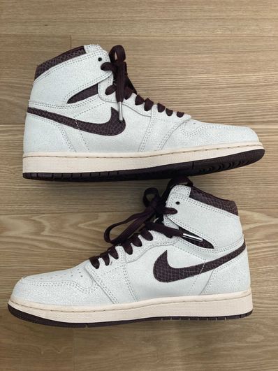 A Ma Maniere × Nike Air Jordan 1 Retro High OG "Sail and Burgundy"