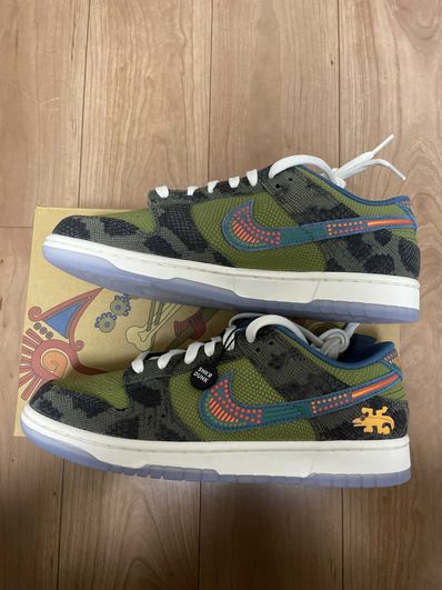 Nike Dunk Low "Siempre Familia"