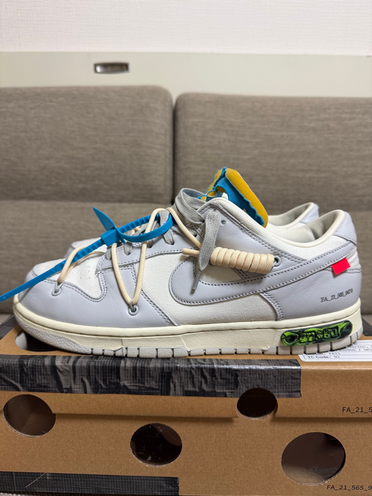 Off-White × Nike Dunk Low "Sail/Neutral Gray"