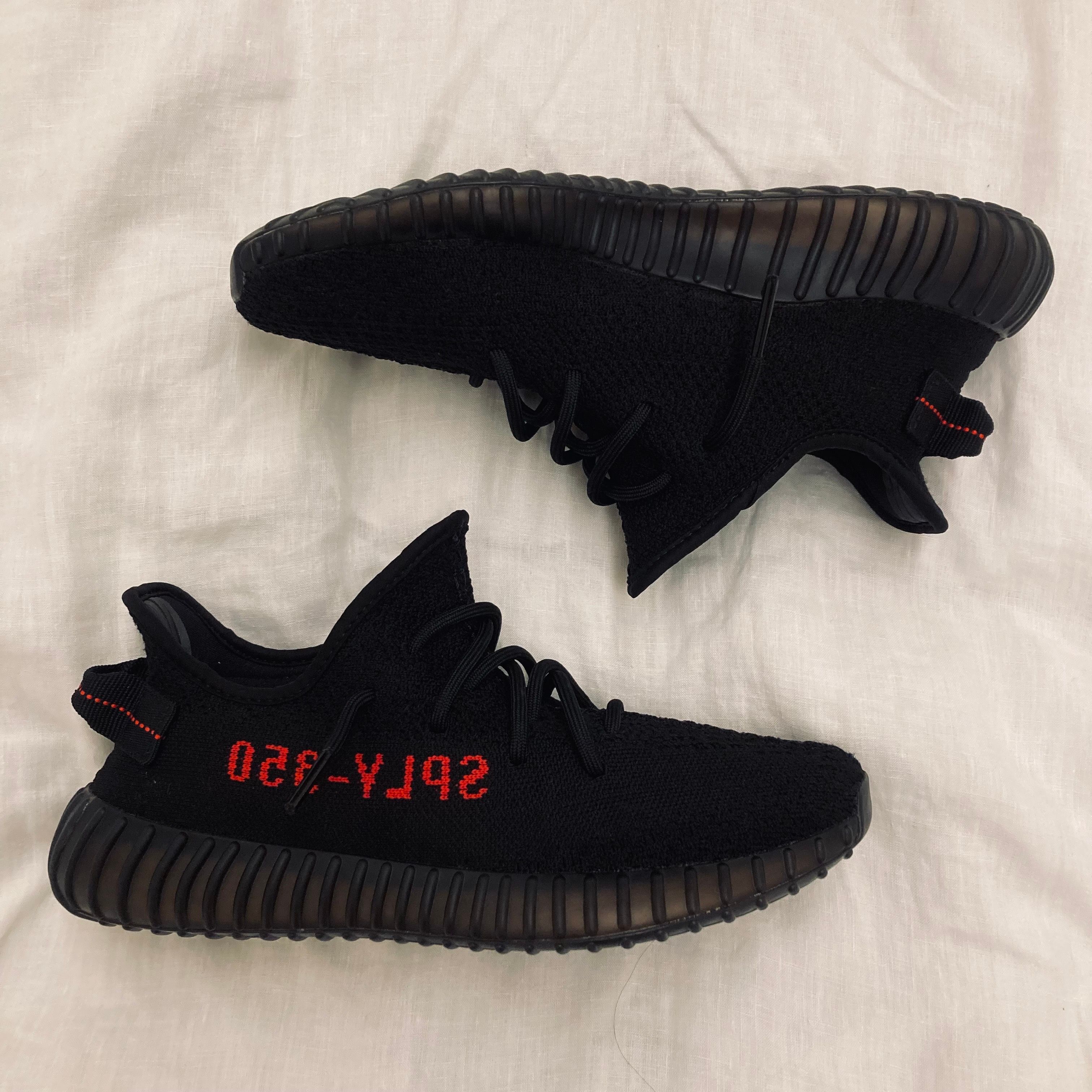 adidas YEEZY Boost 350 V2 "Core Black/Red" (2020)