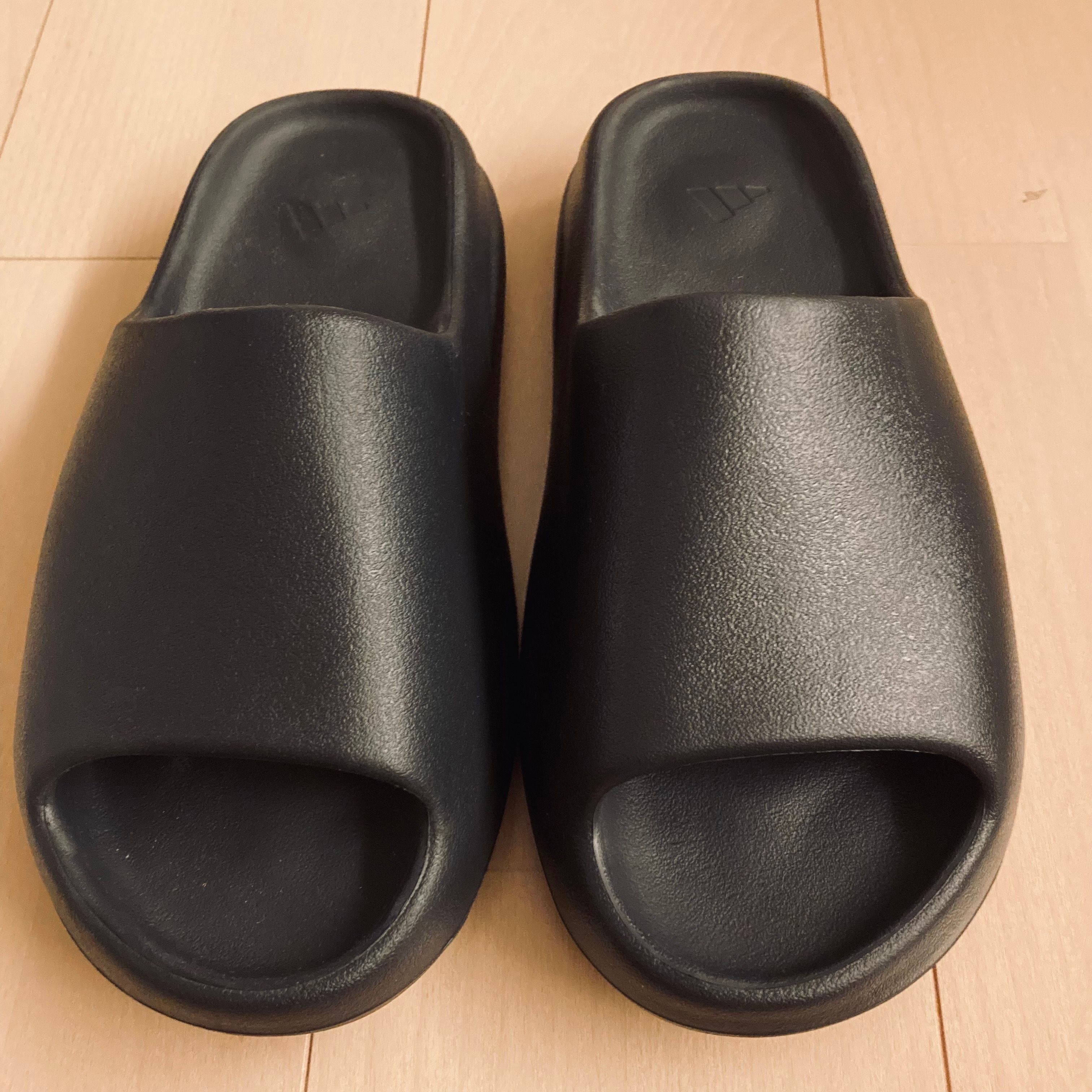 adidas YEEZY Slide "Onyx"