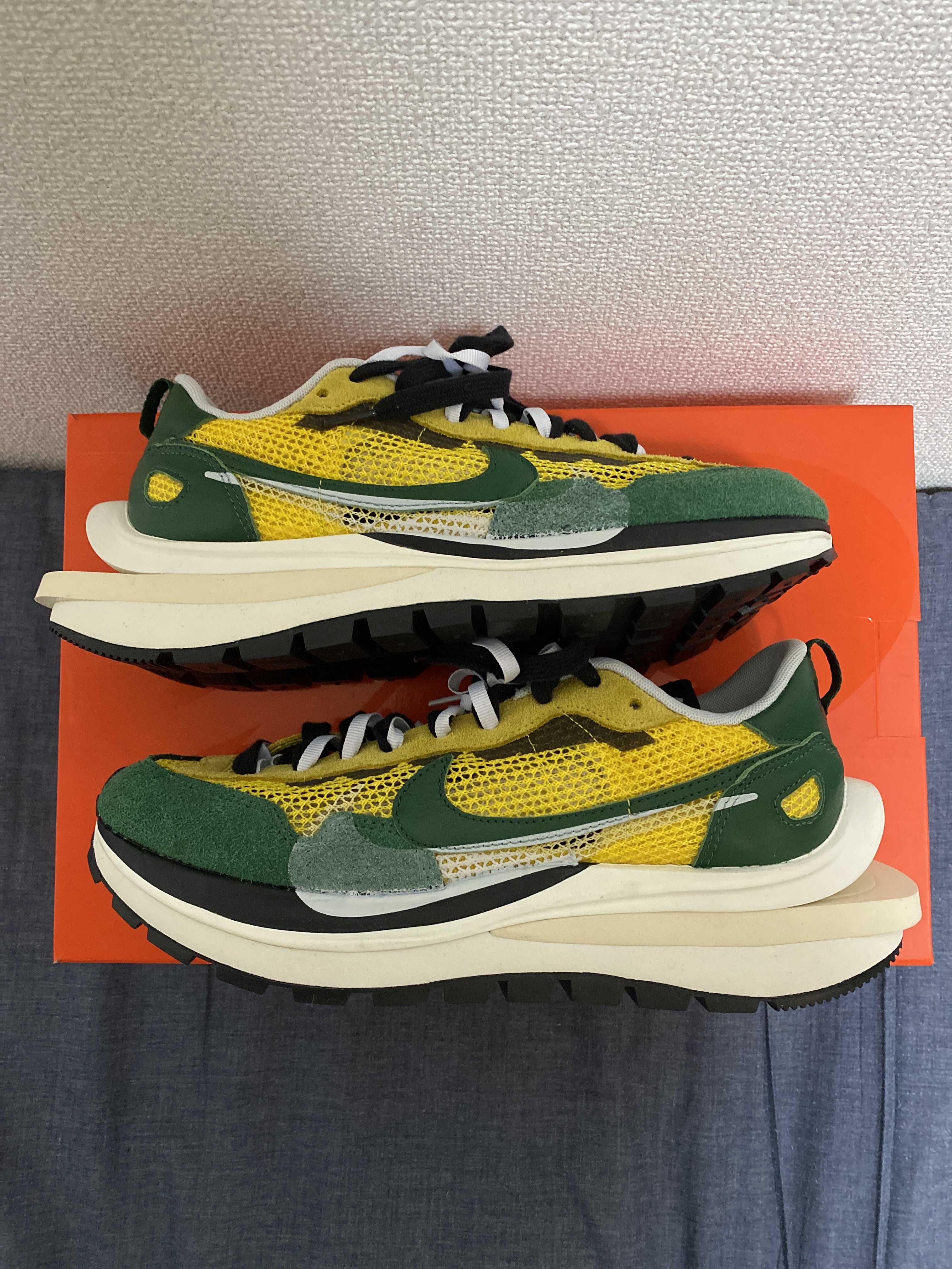 sacai × Nike Vapor Waffle "Tour Yellow/Stadium Green-Sail"