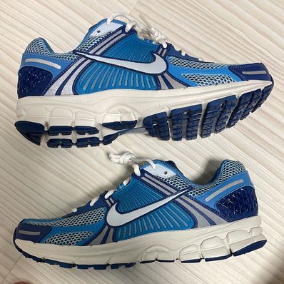 Nike Zoom Vomero 5 "Mystic Navy and Worn Blue"