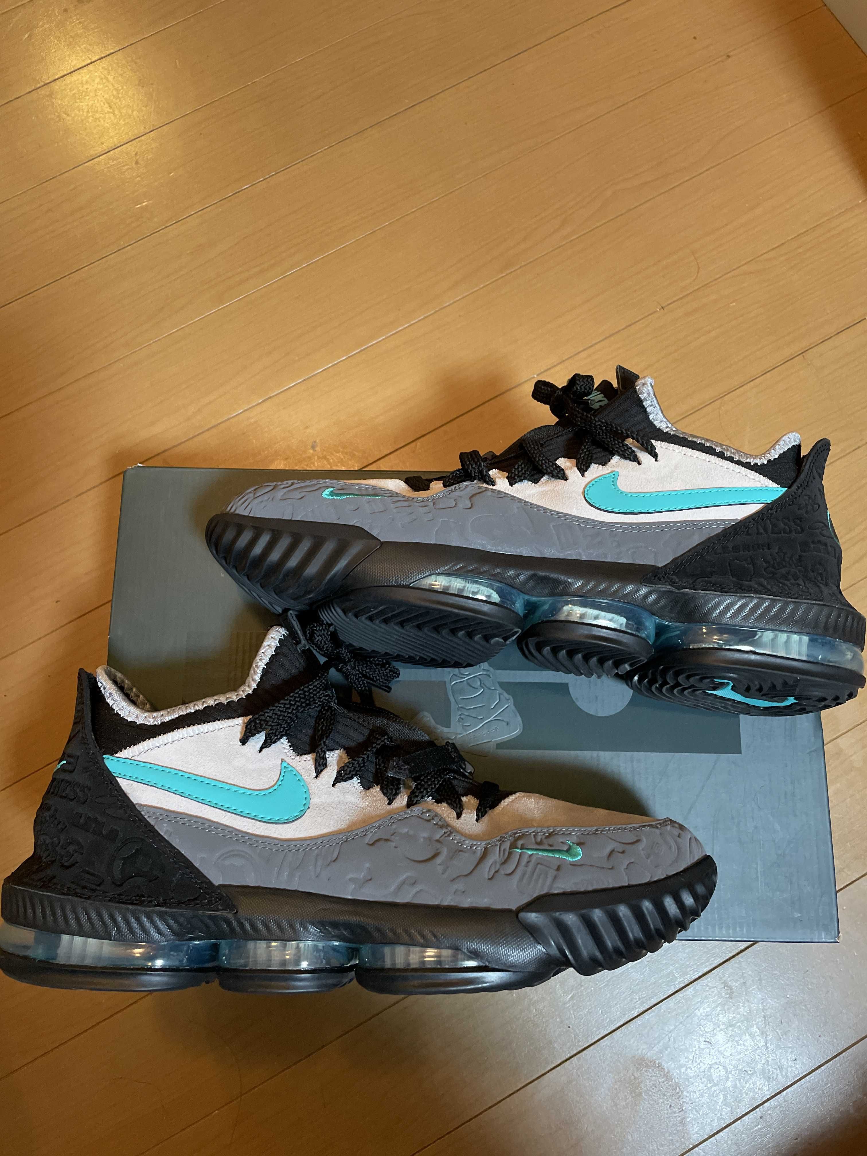 atmos × Nike LeBron 16 "Clear Jade"