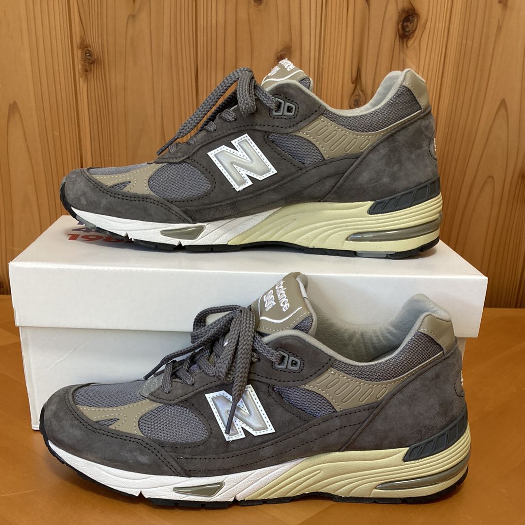 New Balance M991UKF Flimby Catalogue Pack "Grey/White"