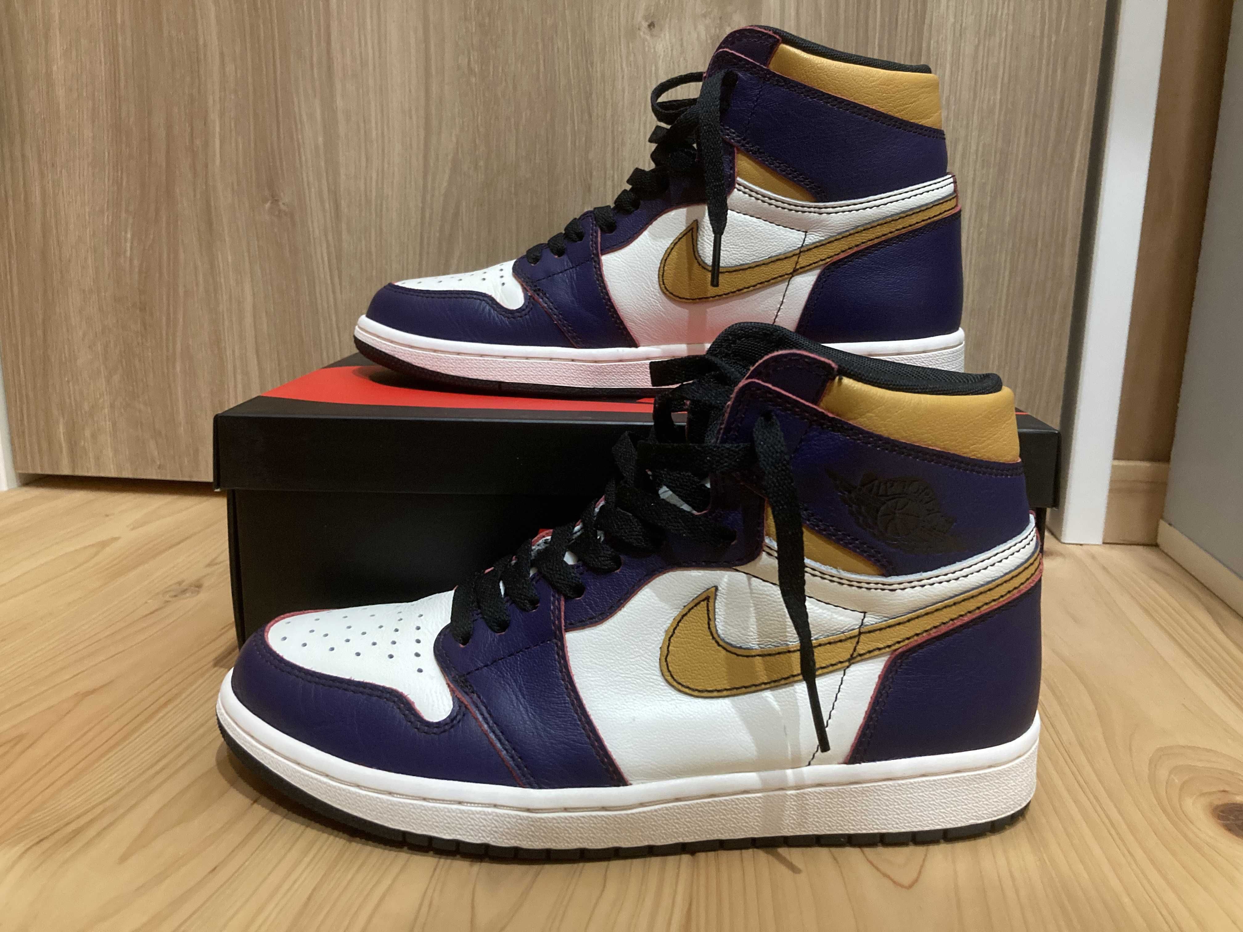 Nike SB × Air Jordan 1 Retro High "La To Chicago"  