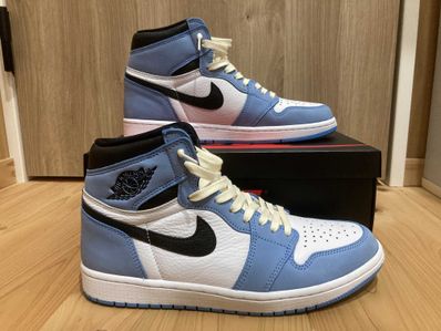 Nike Air Jordan 1 High OG "University Blue"